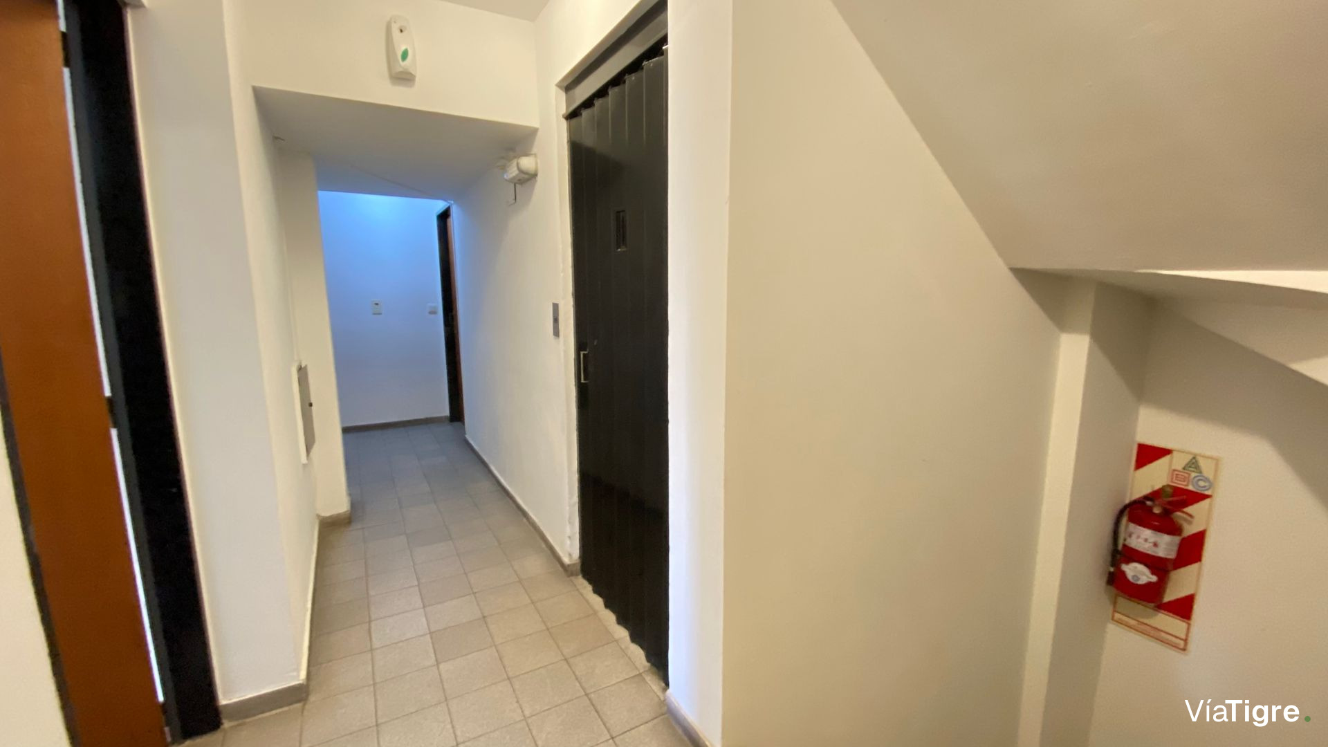 Venta Depto 2Amb Al Frente Balcon Cochera Tigre