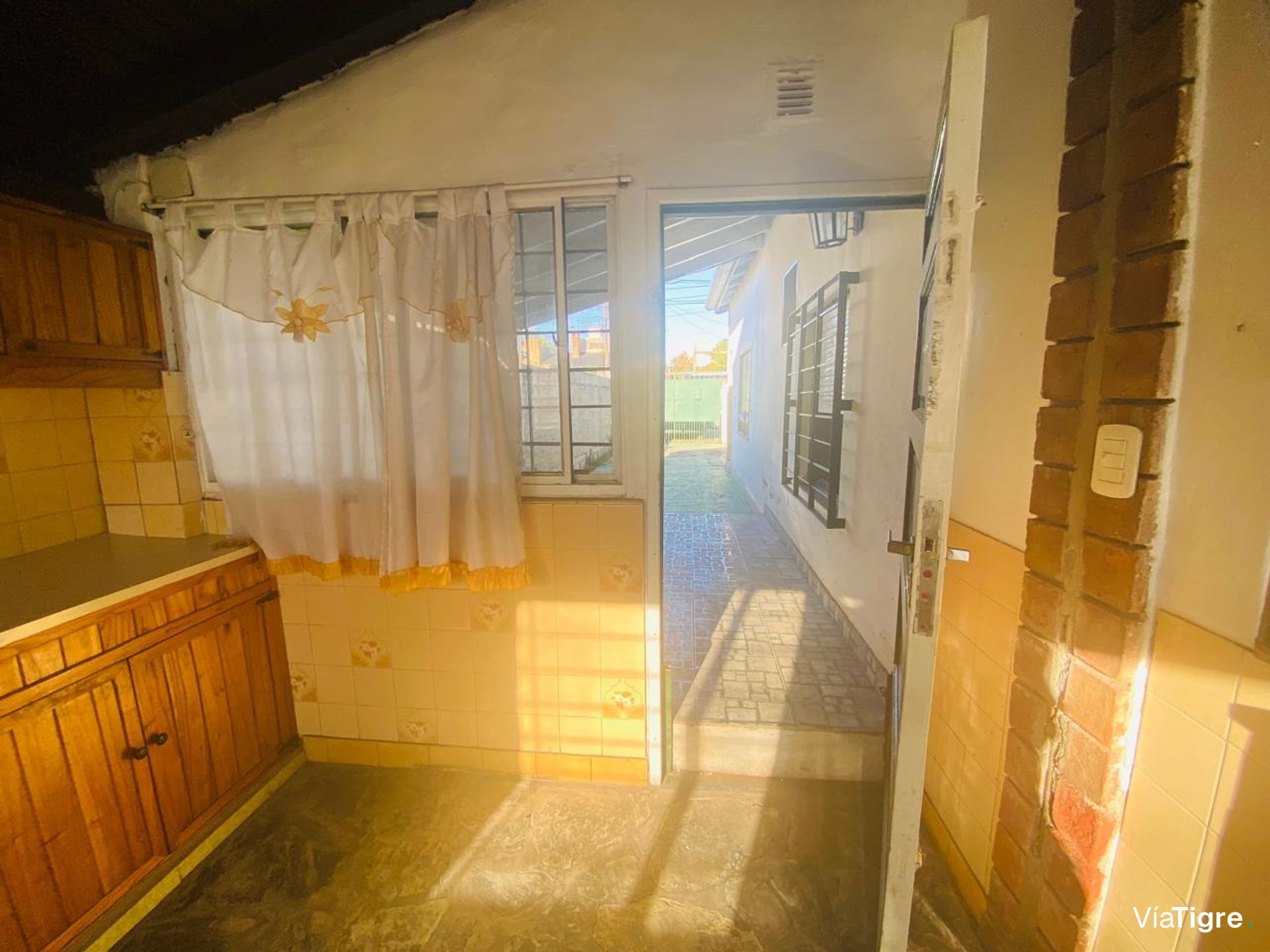 Venta Depto 2Amb Al Frente Balcon Cochera Tigre