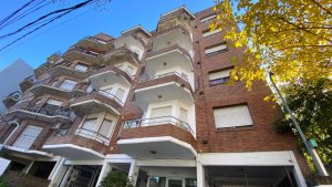 Sale: 2-Room Apartment Facing Front, Balcony, Garage, Tigre