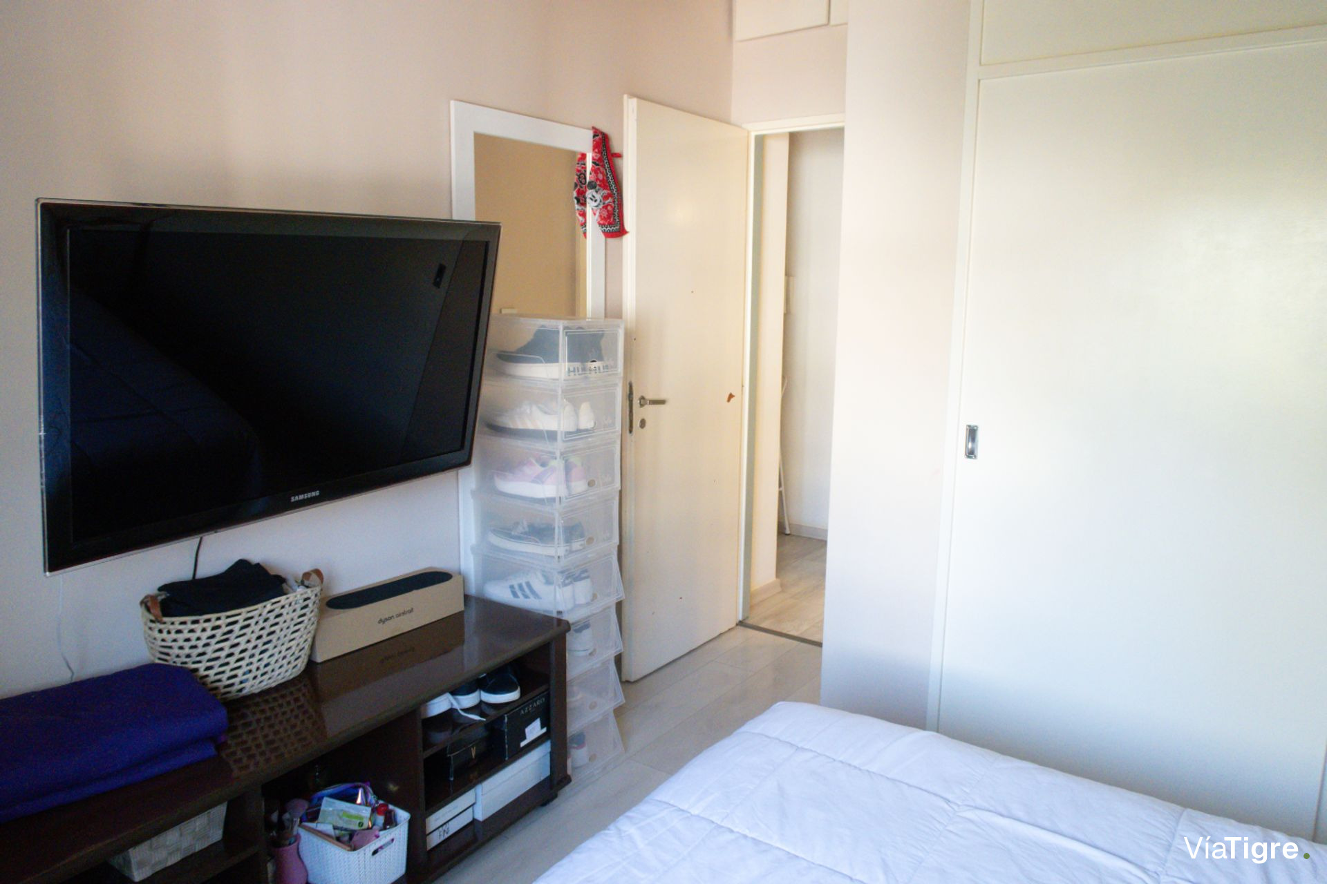 VENTA PISO ÚNICO 100mt OLIVOS 2 COCHERAS impecable