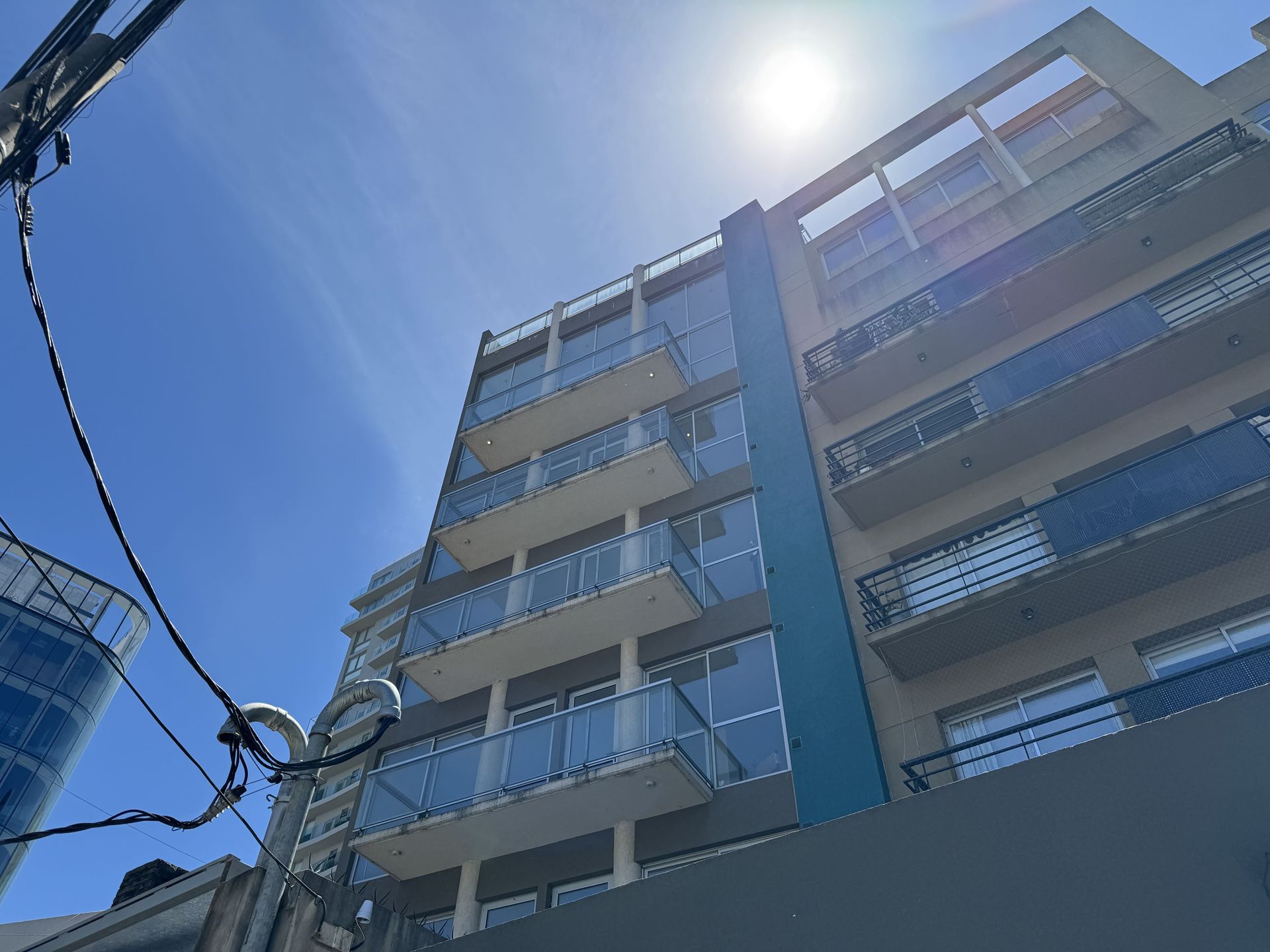 Alquiler Local En Bloque Edificio Vicente Lopez