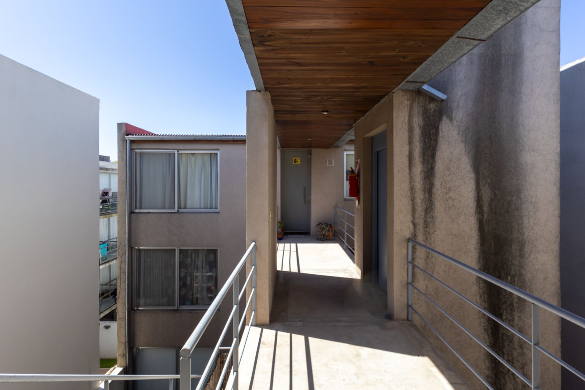 VENTA CASA MULTIFAMILIAR 600 m² con 3 UNIDADES