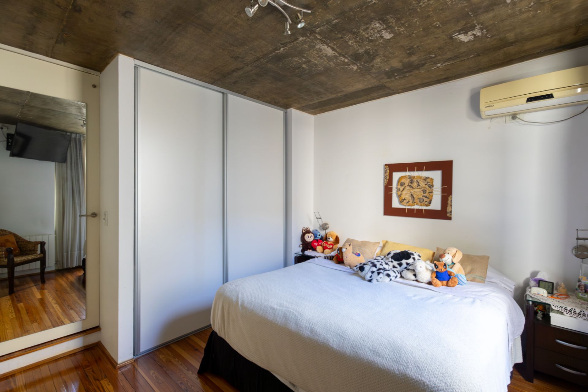 VENTA CASA MULTIFAMILIAR 600 m² con 3 UNIDADES