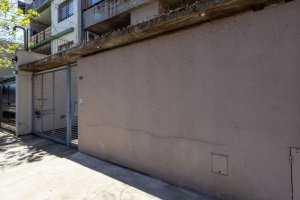 FOR SALE MULTIFAMILY HOUSE 600 square meters with 3 units