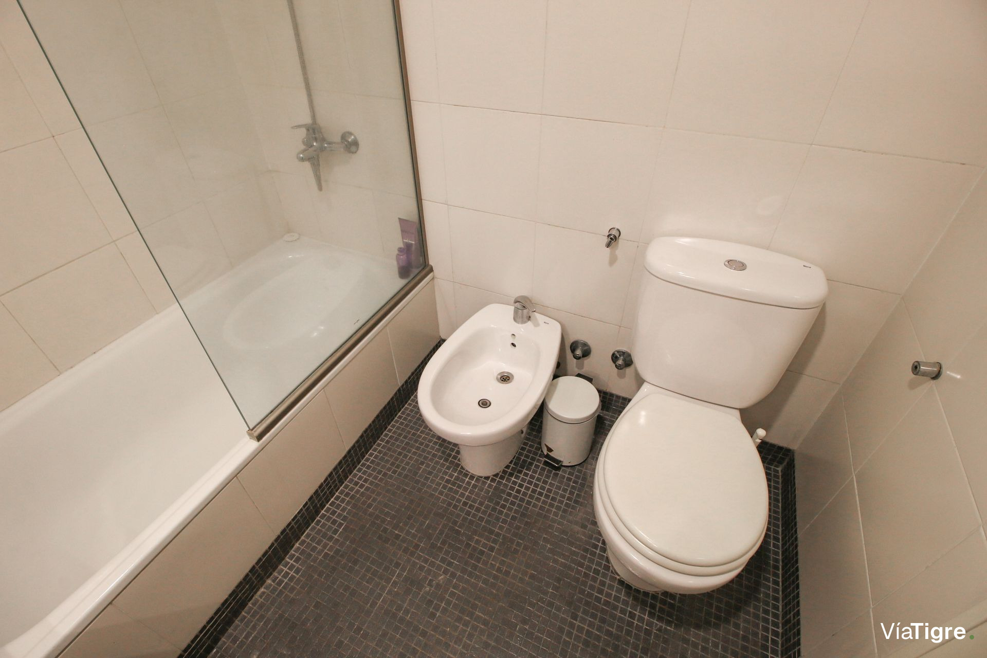 Venta 2 amb y 1/2 cochera y amenities - Vte. Lopez
