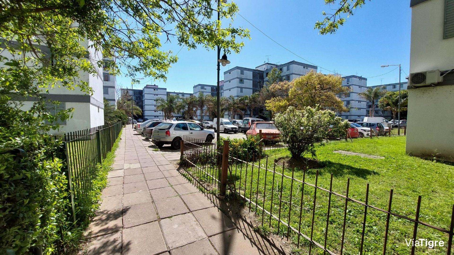Venta Departamento 3 Amb "Barrio Infico"