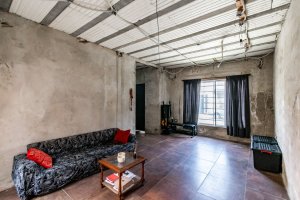 Venta Casa Patio Y Terraza A Terminar Carapachay