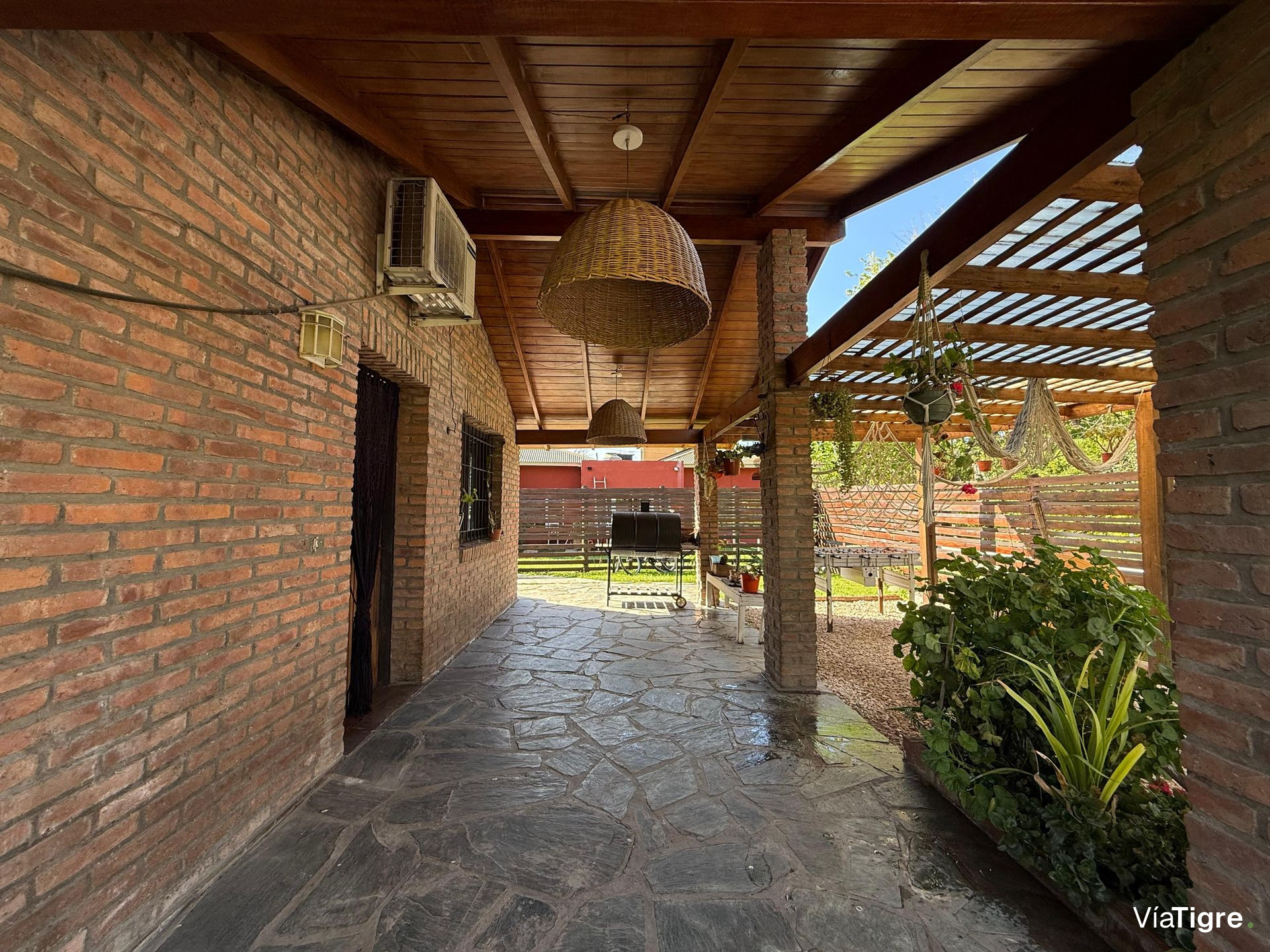 Casa En Alquiler Barrio Bello Horizonte