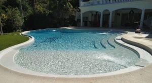 House for Sale: San Isidro Las Lomas