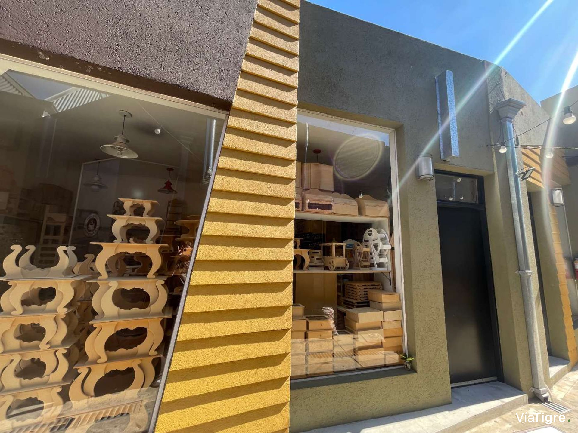 Venta Galeria En Puerto De Frutos Tigre