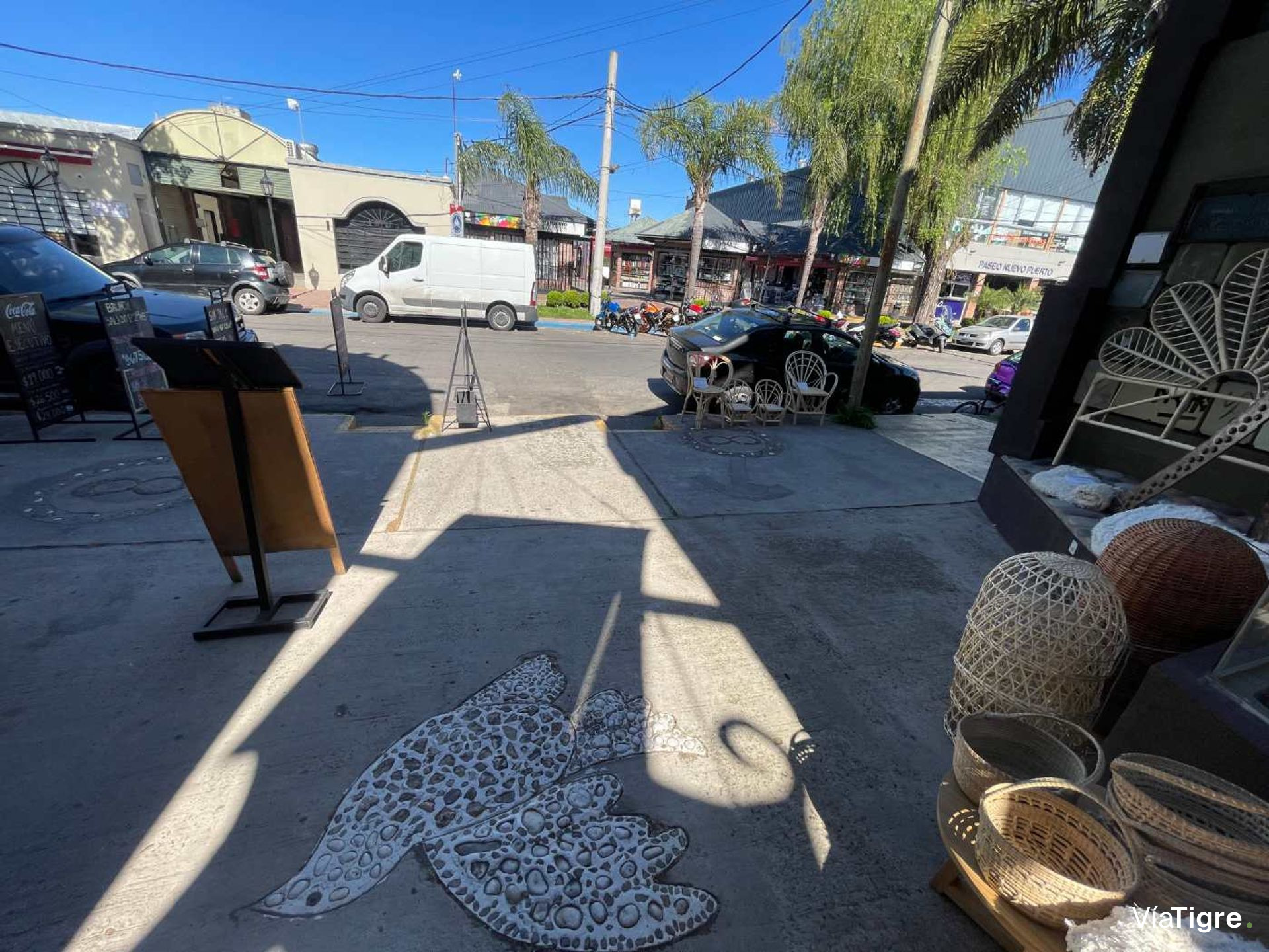 Venta Galeria En Puerto De Frutos Tigre
