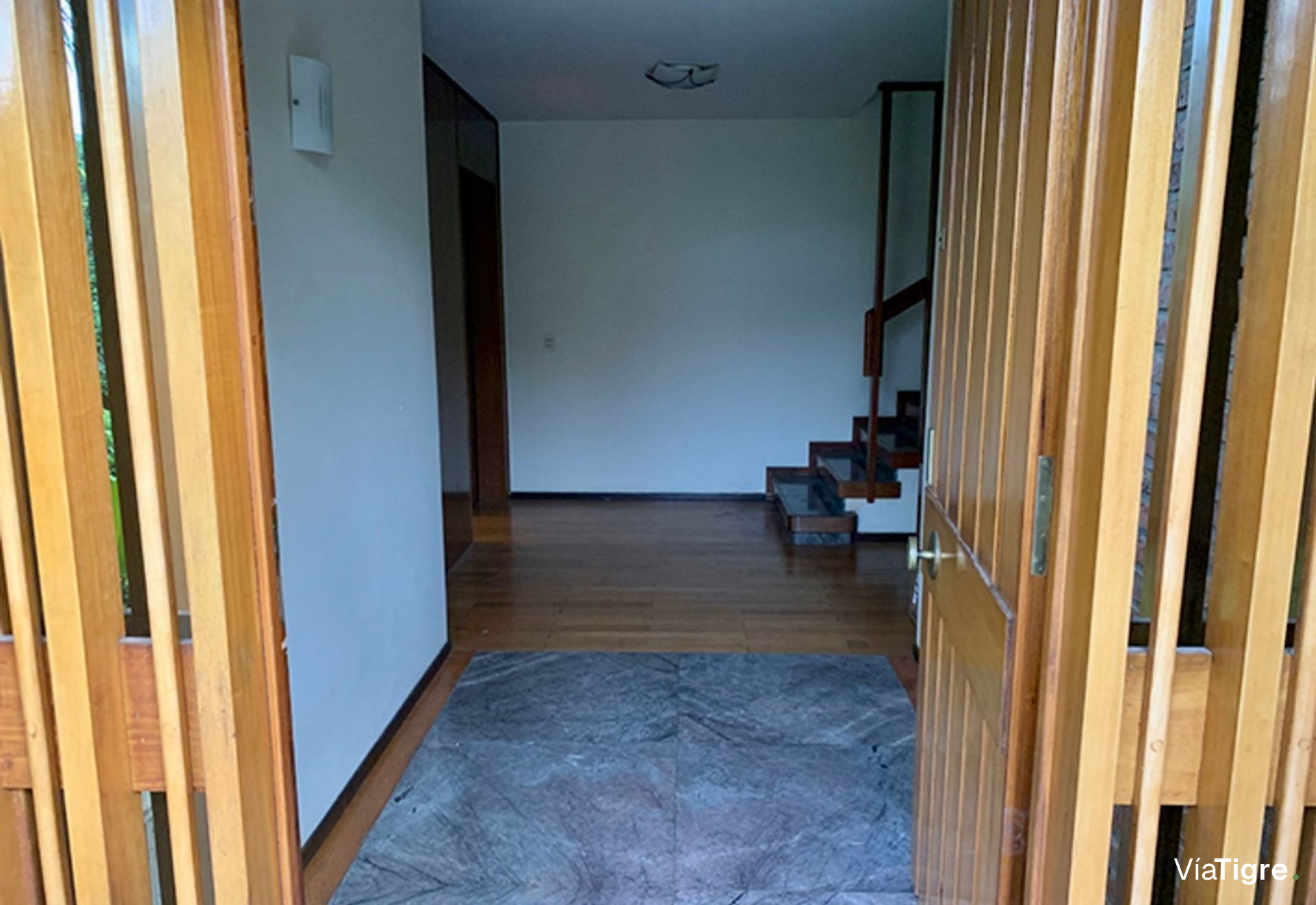 Venta Casa 3 Amb Parque Y Pileta En Benavidez.