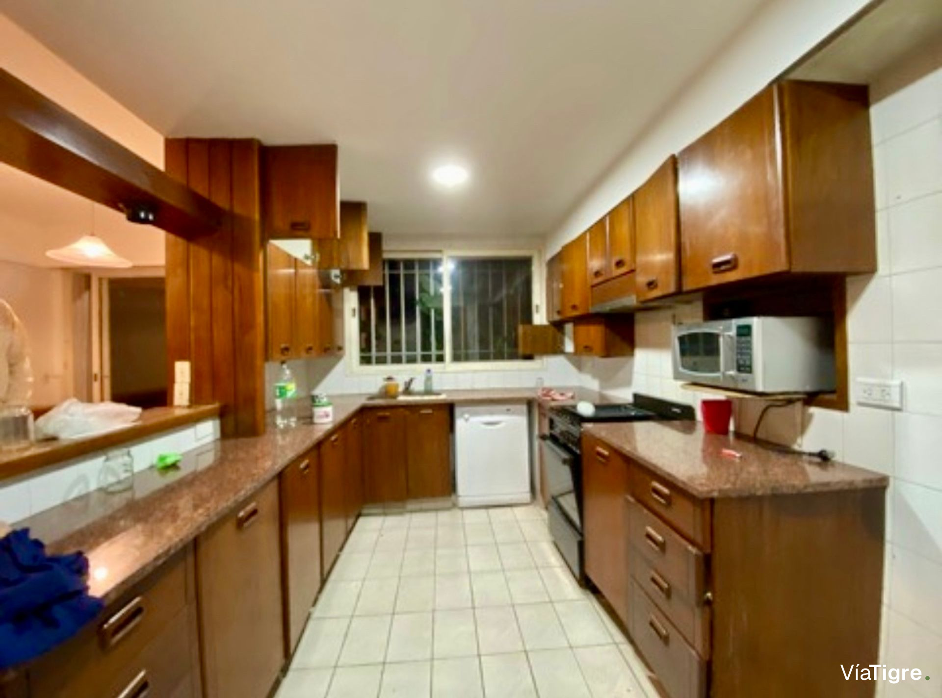 Venta Casa 3 Amb Parque Y Pileta En Benavidez.