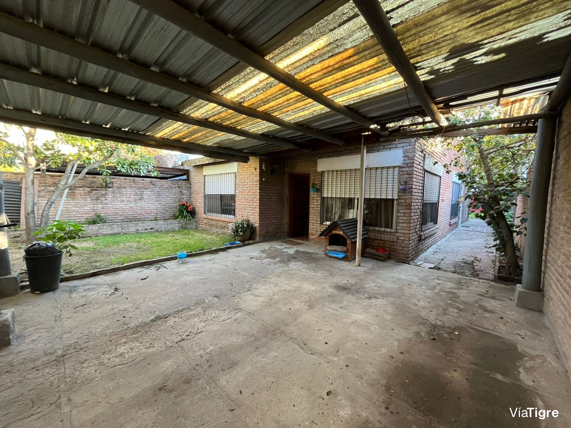Venta Casa 3 Amb Parque Y Pileta En Benavidez.