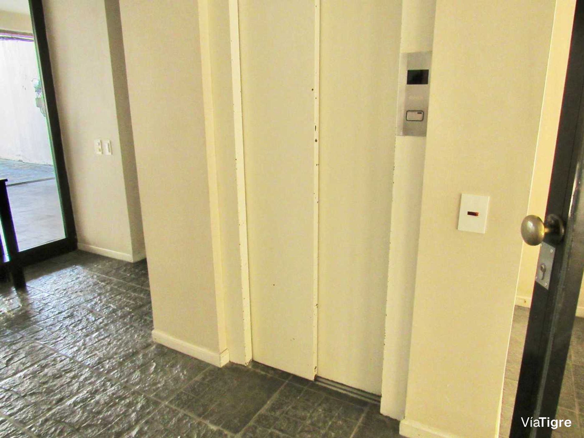 Venta Dpto. Dúplex 3amb. Martínez Apto Crédito