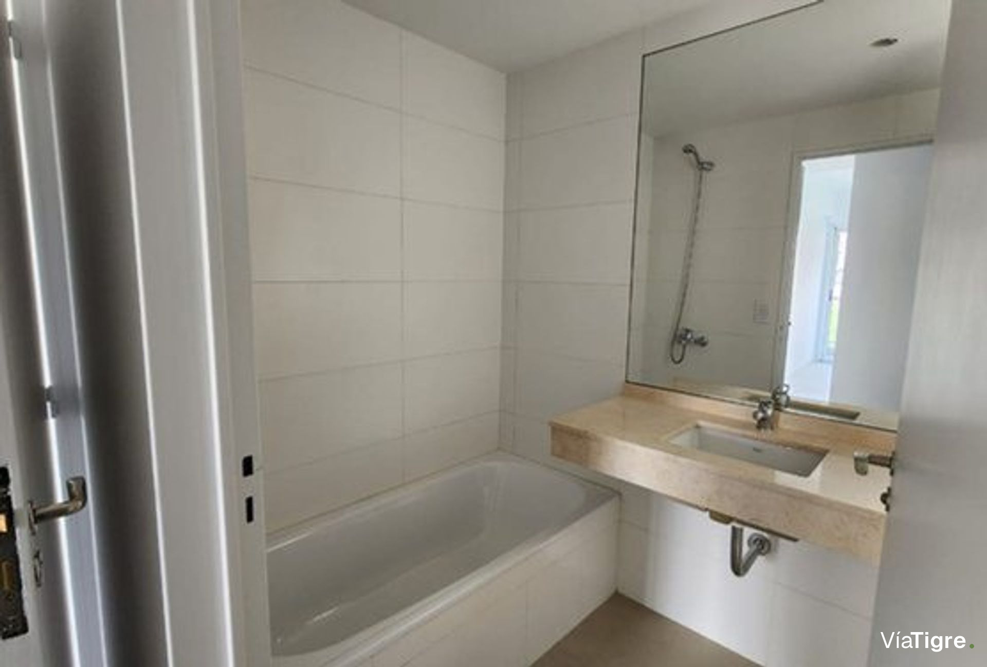 Venta de monoambiente a estrenar en TIGRE