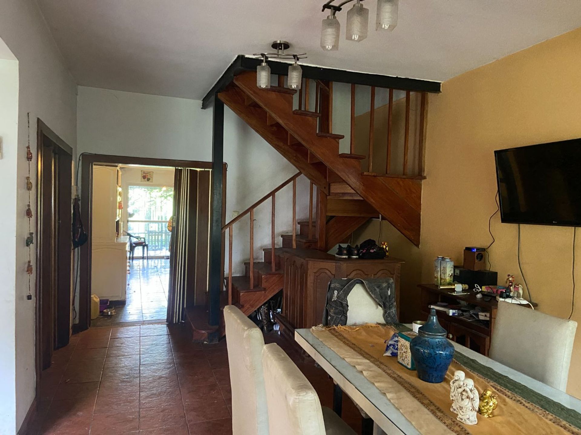 Casa 6 Ambientes En Venta D.torcuato Patio Pileta