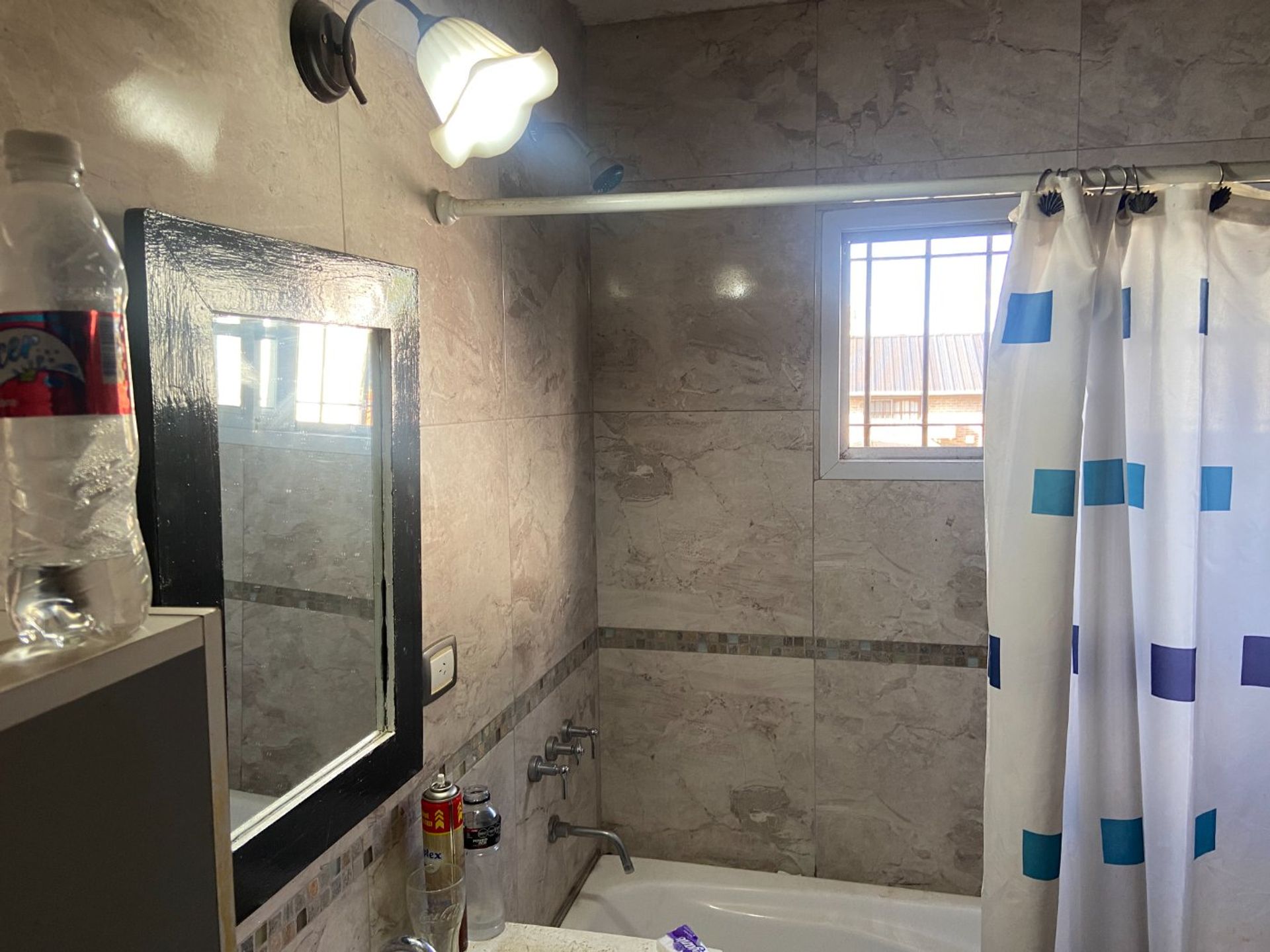 Casa 6 Ambientes En Venta D.torcuato Patio Pileta