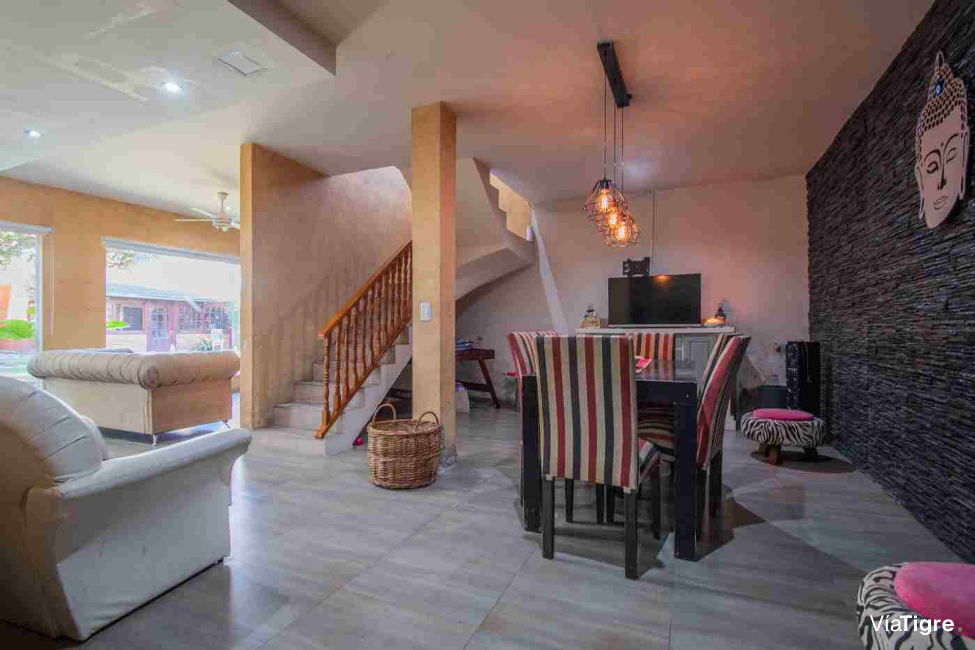 casa en venta en Benavidez centro