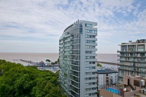 Impeccable 3-room Apartment for Rent, Olivos al Río!