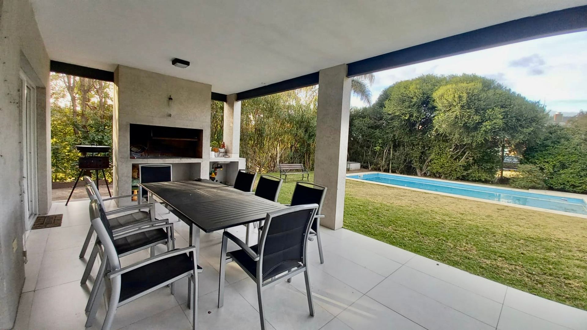 Alquiler Casa 4 Dorm Barrio Greenlands BUENA VISTA