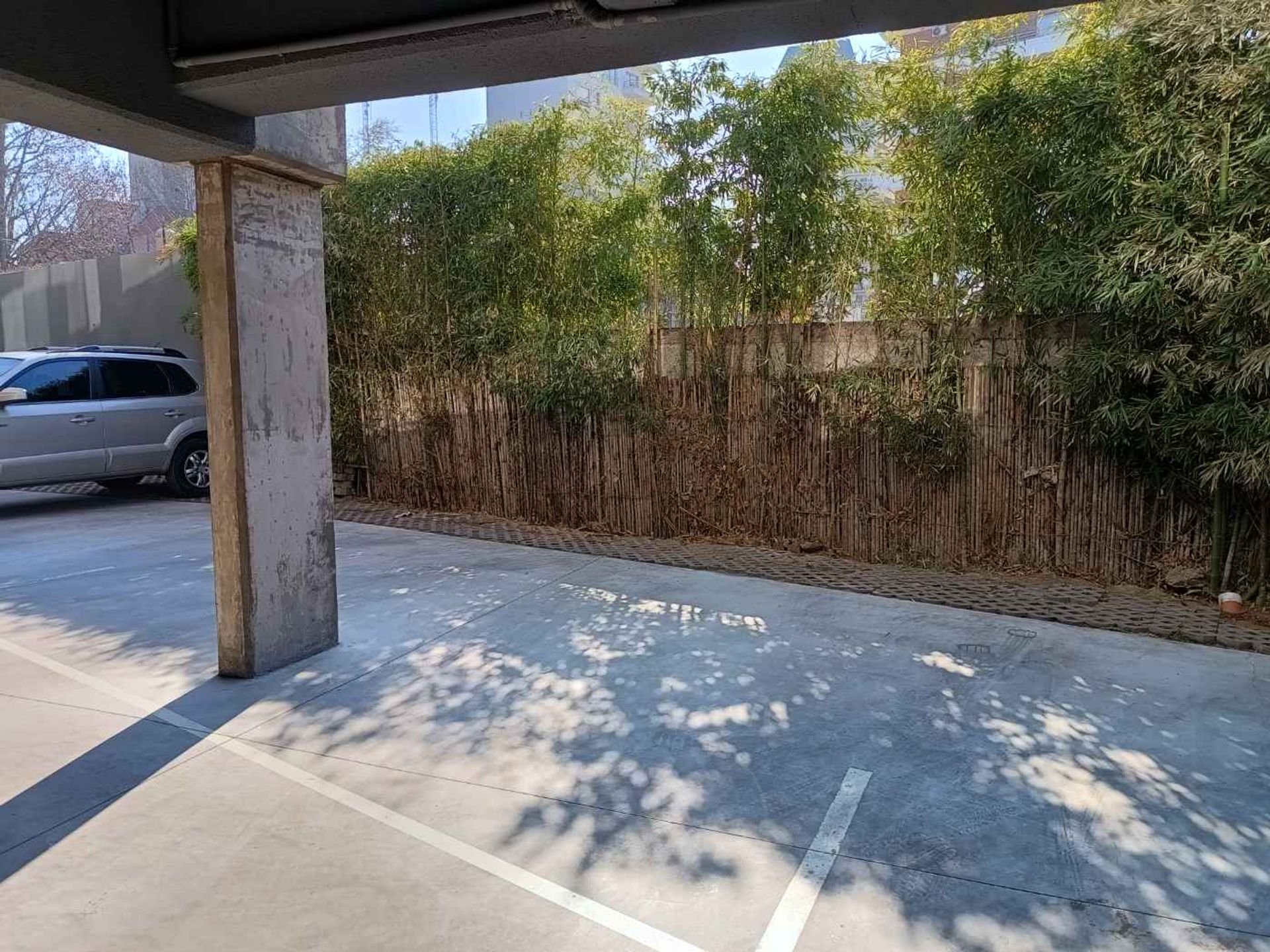 Dos ambientes con parrilla y terraza propia