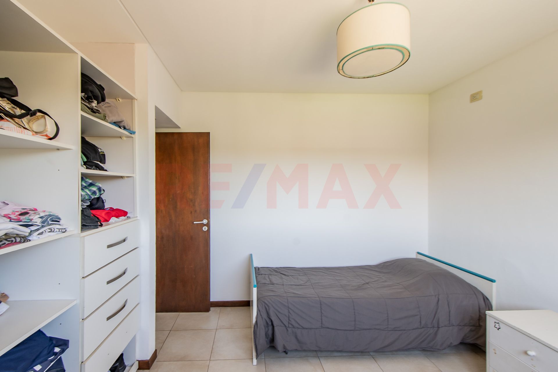 Venta Casa 5 amb. con pileta en Talar del Lago 2