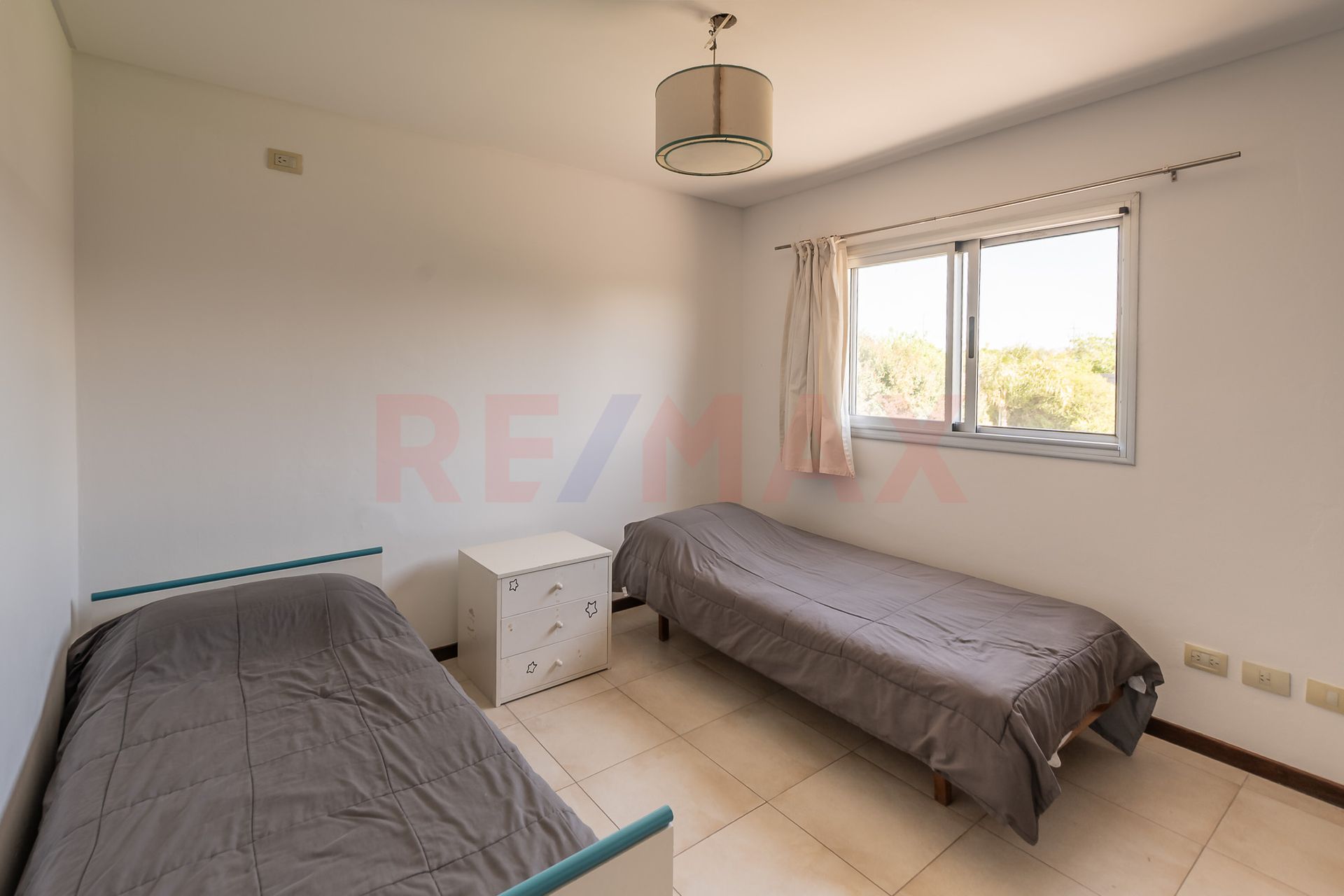 Venta Casa 5 amb. con pileta en Talar del Lago 2