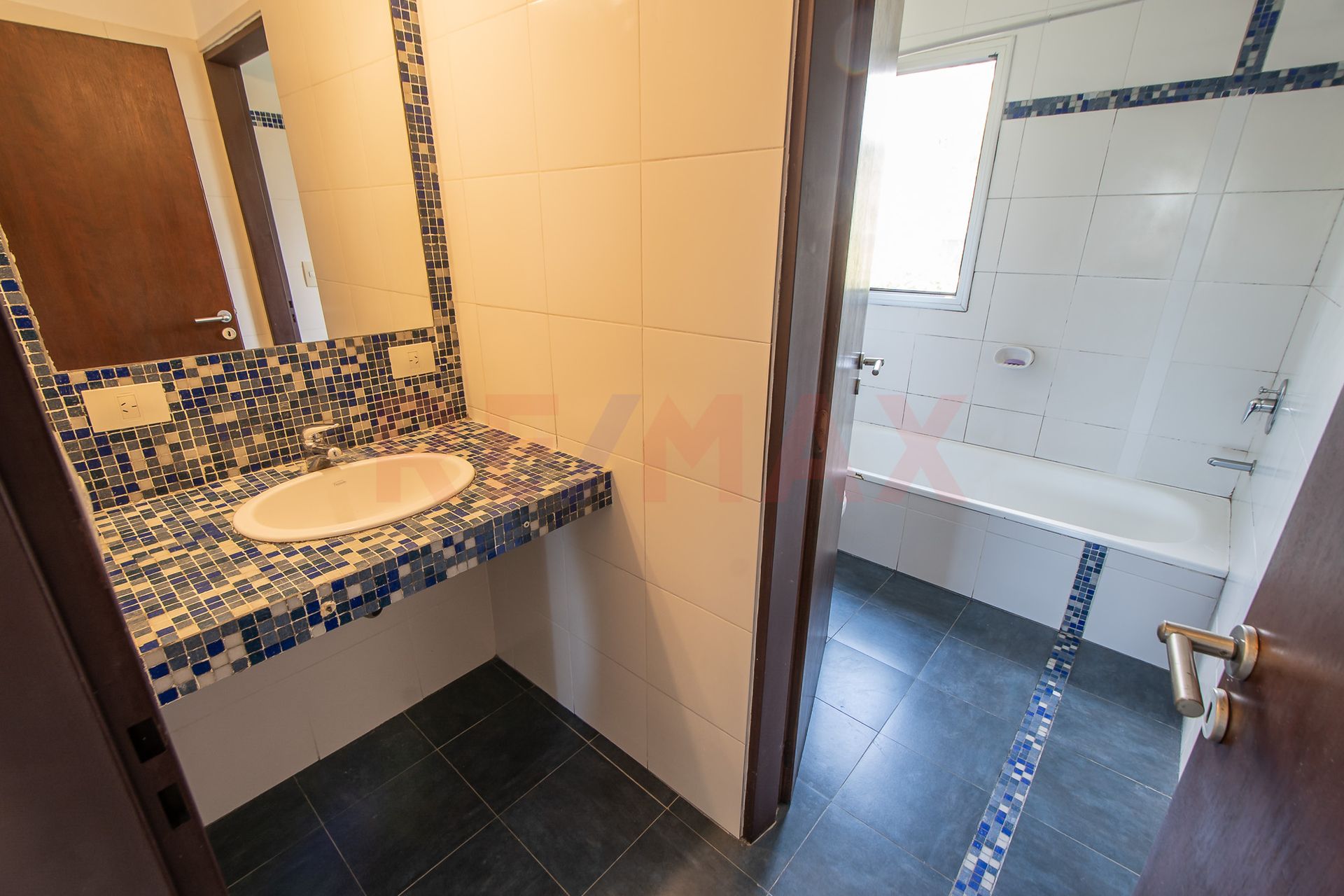 Venta Casa 5 amb. con pileta en Talar del Lago 2