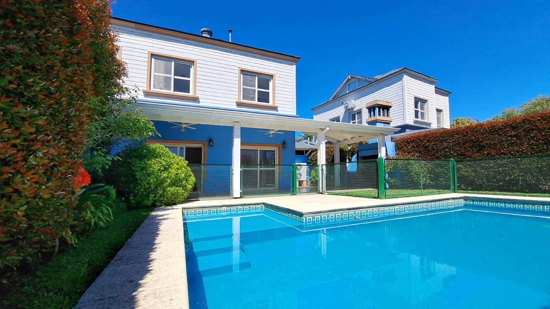 Casa 4 amb. con pileta Barrio Portezuelo Nordelta