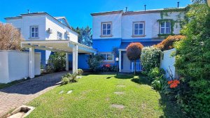 Casa 4 amb. con pileta Barrio Portezuelo Nordelta
