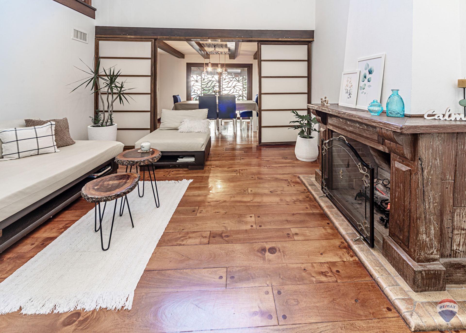 7-Room House for Sale in San Isidro. Excellent