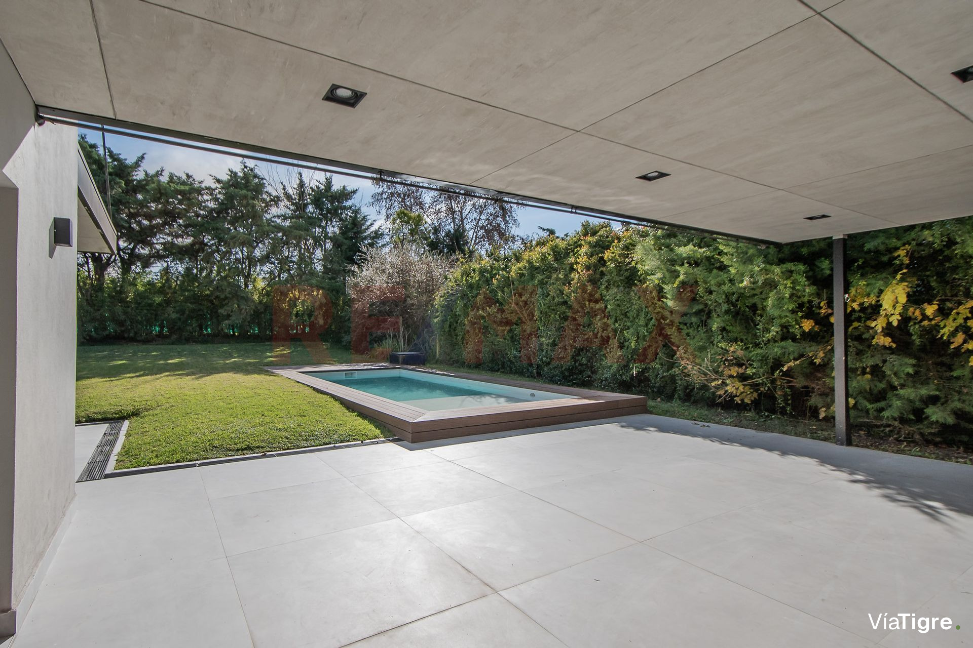 CASA PREMIUM con pileta en Villa Pacheco