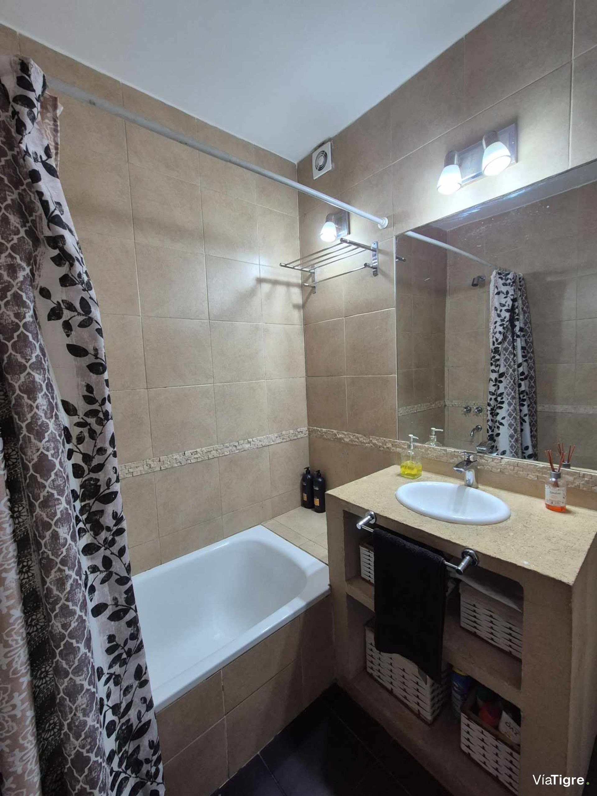 CASA PREMIUM con pileta en Villa Pacheco