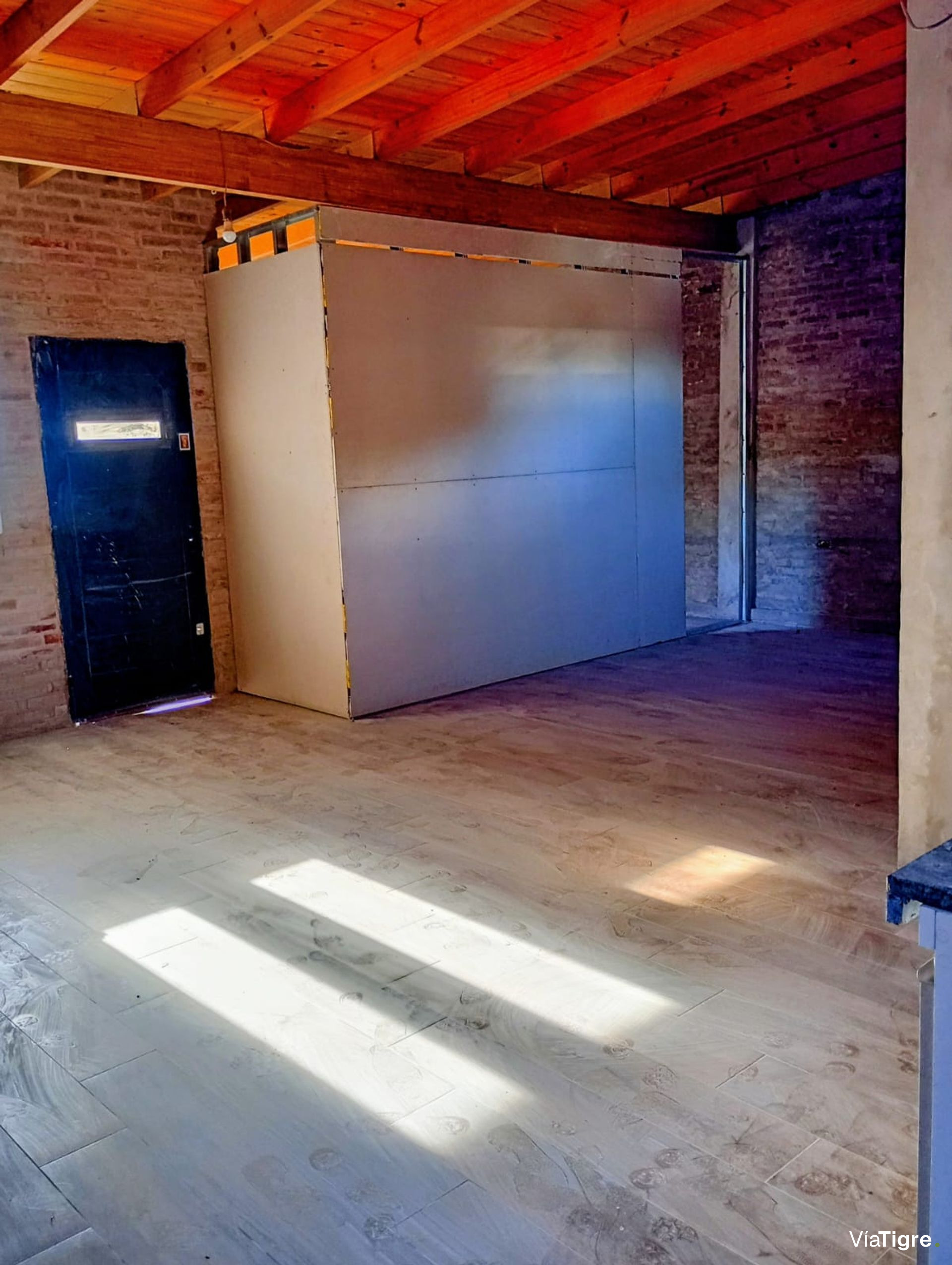Casa 2 Amb en lote propio en Boulogne a terminar.