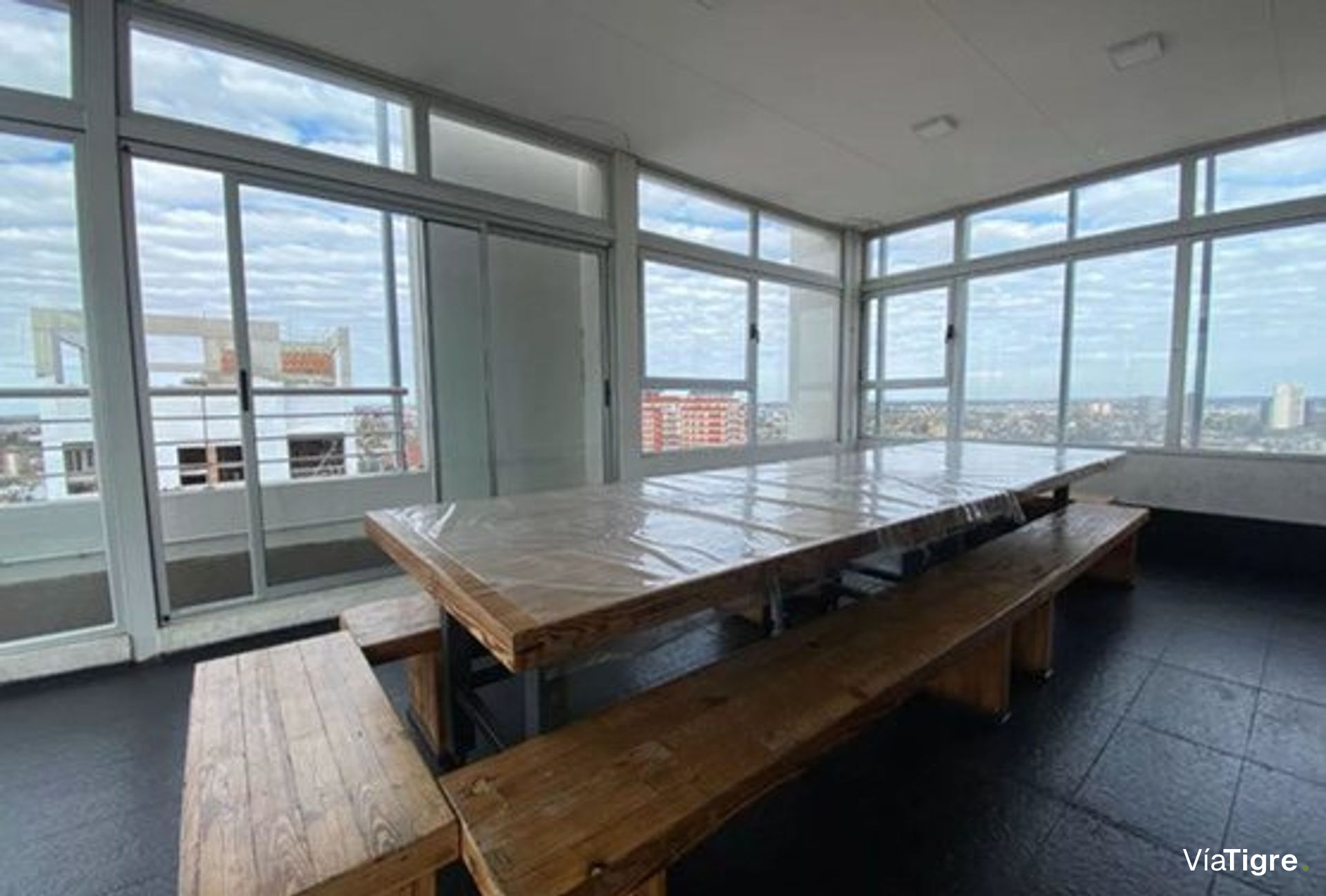 Departamento 2 Ambientes Venta Tigre Doble Balcon