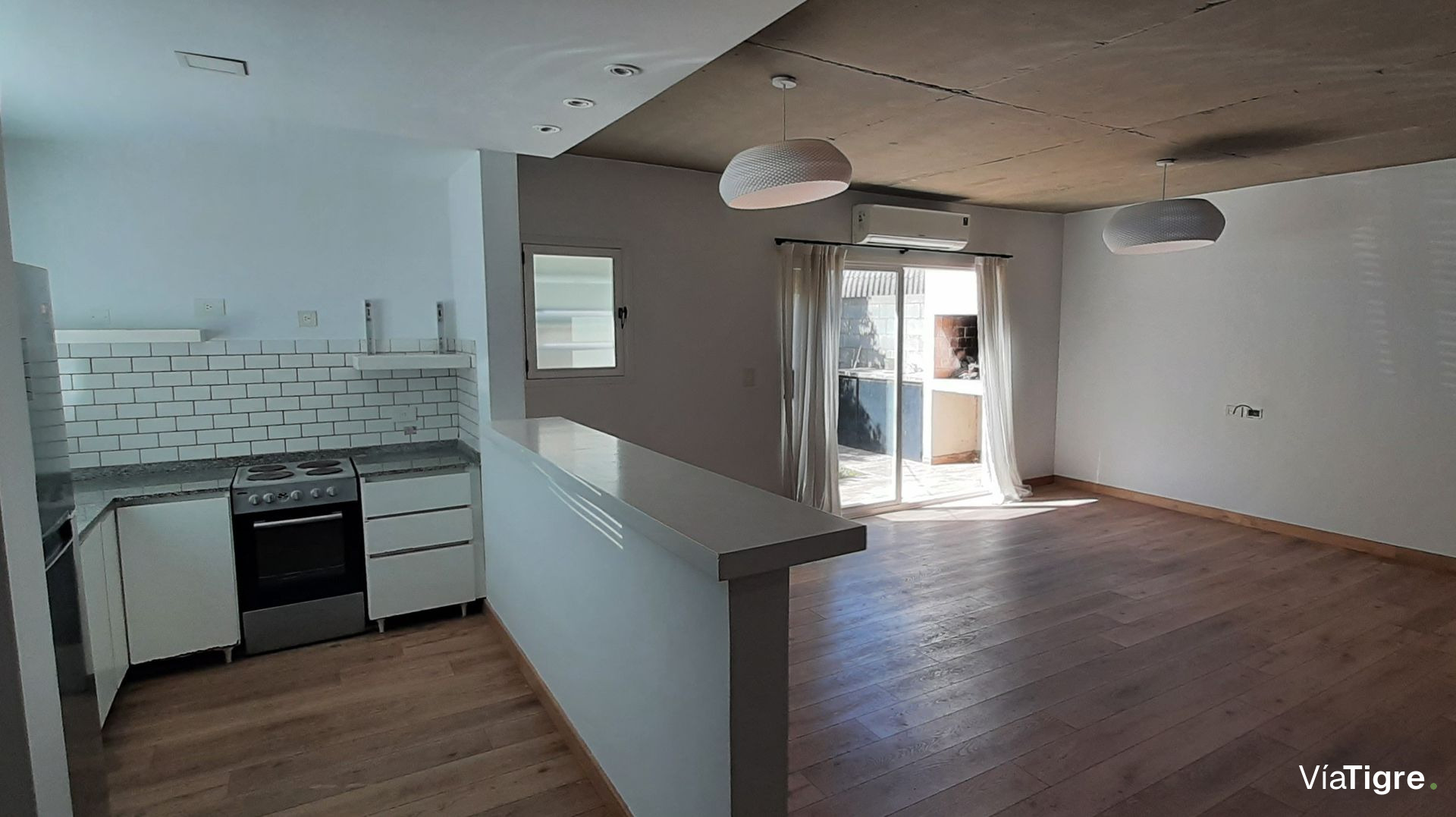 Casa En Venta Tigre 4 Ambi Jardín- Cochera- Pileta