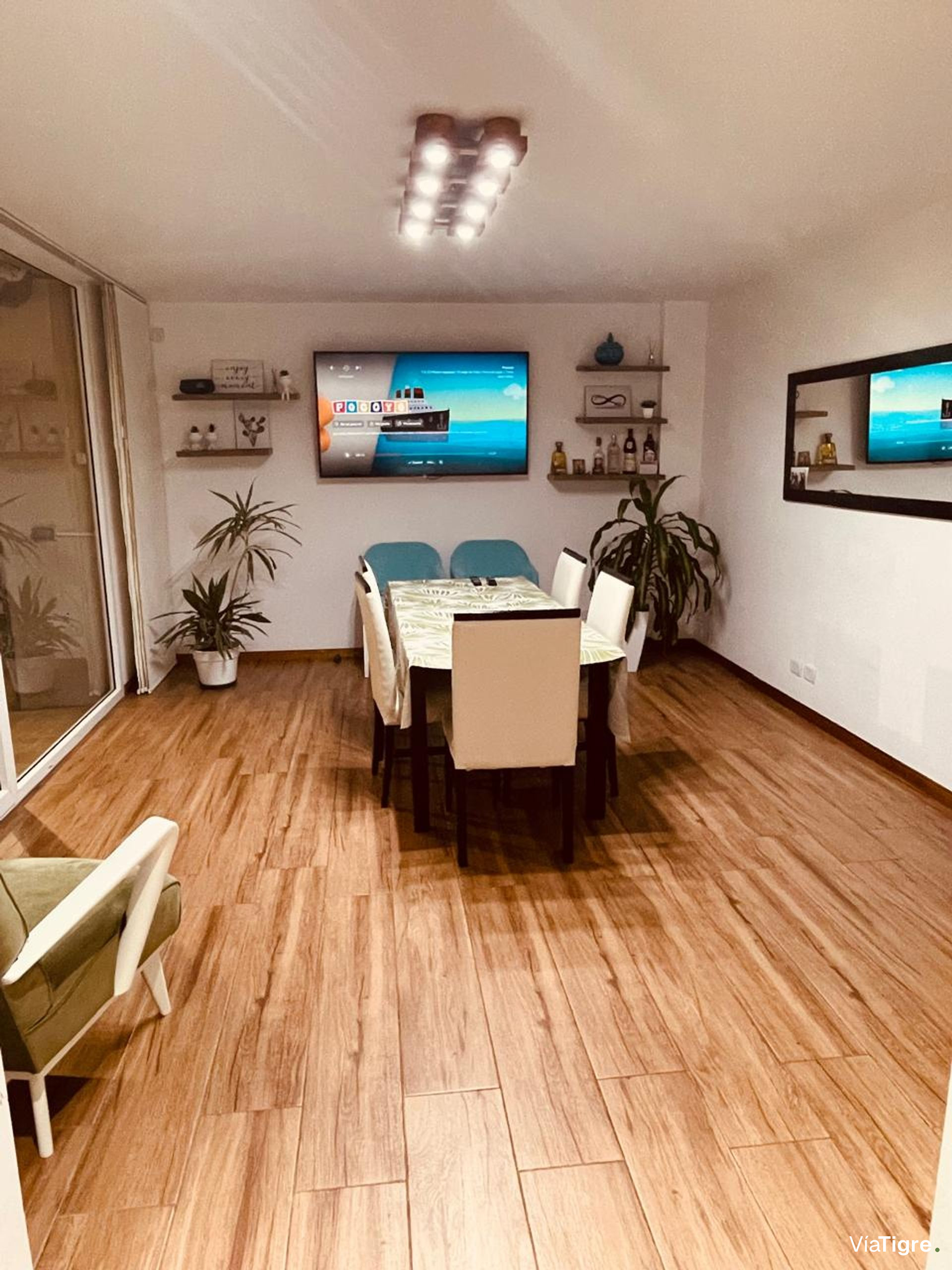 Venta depart duplex en San Isidro Central PERMUTA
