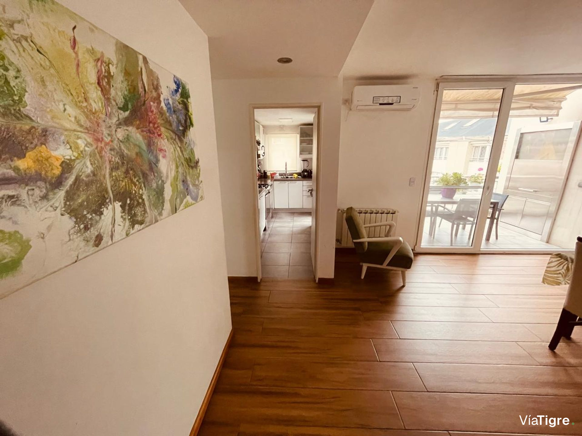 Venta depart duplex en San Isidro Central PERMUTA