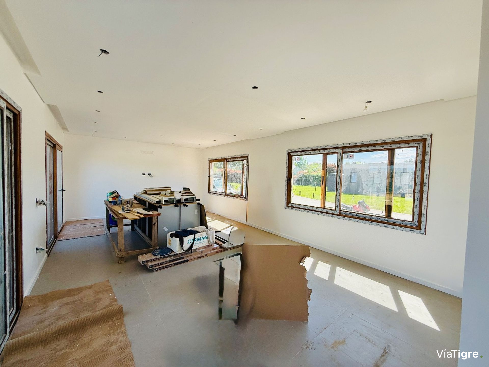 Venta depart duplex en San Isidro Central PERMUTA