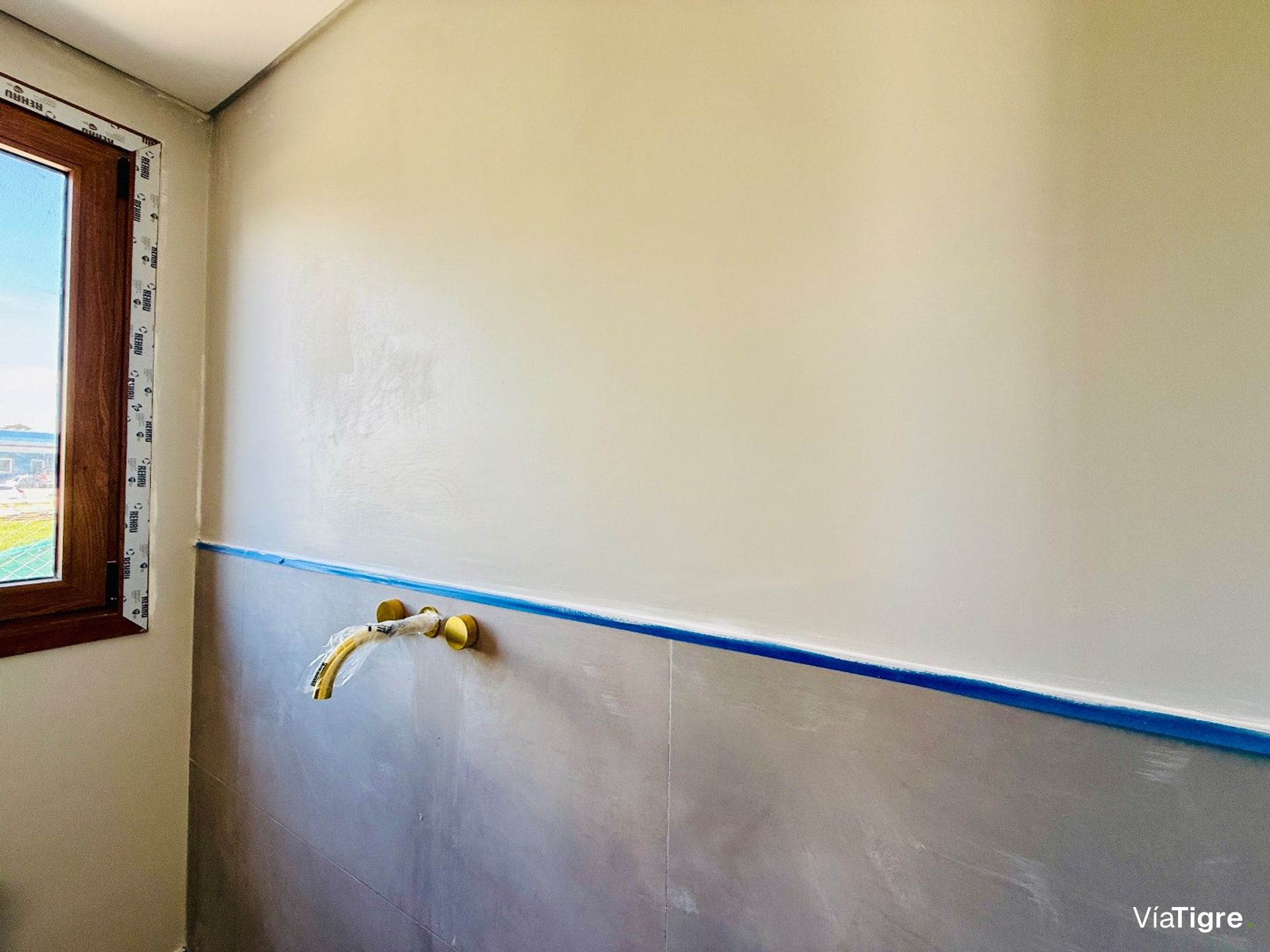Venta depart duplex en San Isidro Central PERMUTA