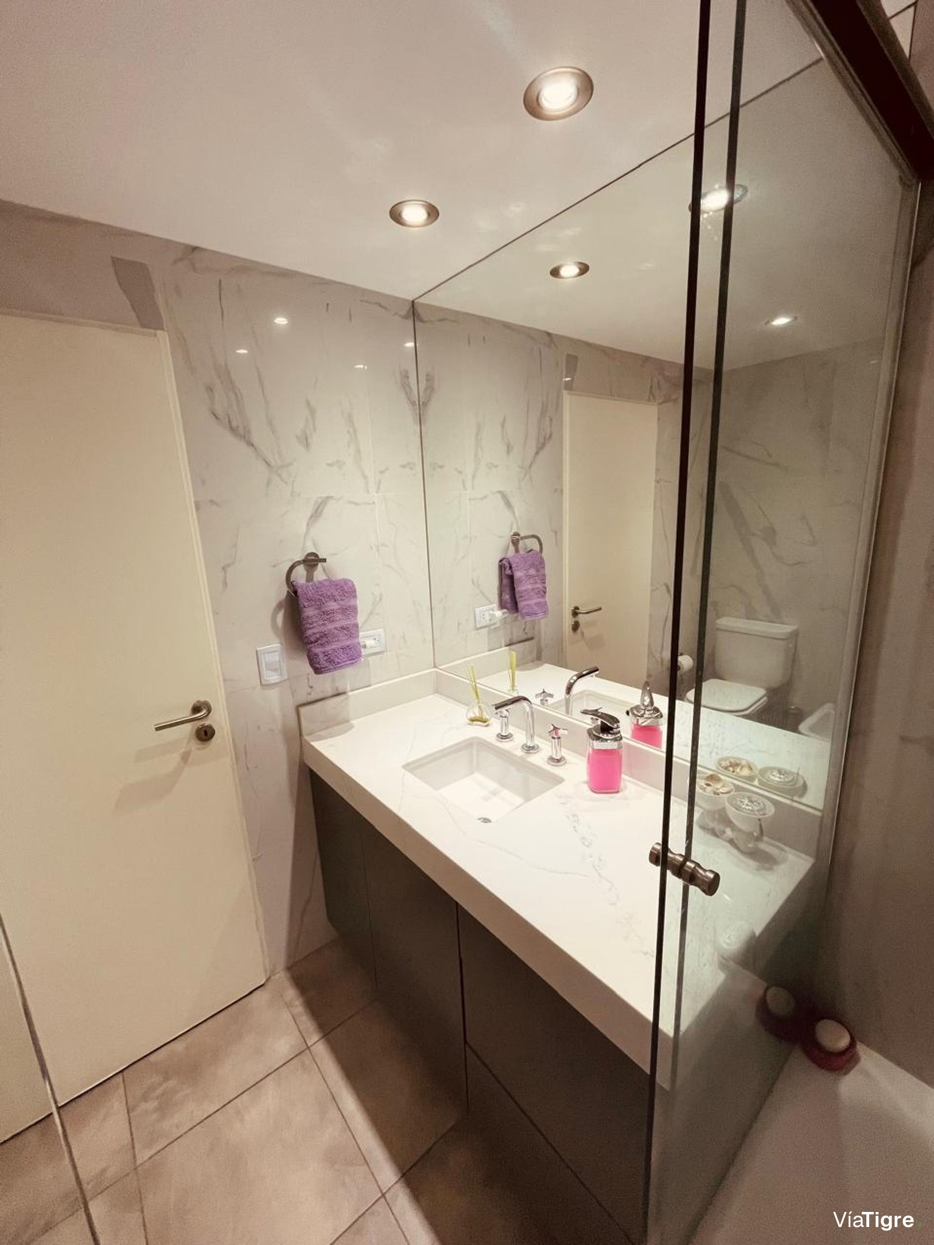 Venta depart duplex en San Isidro Central PERMUTA