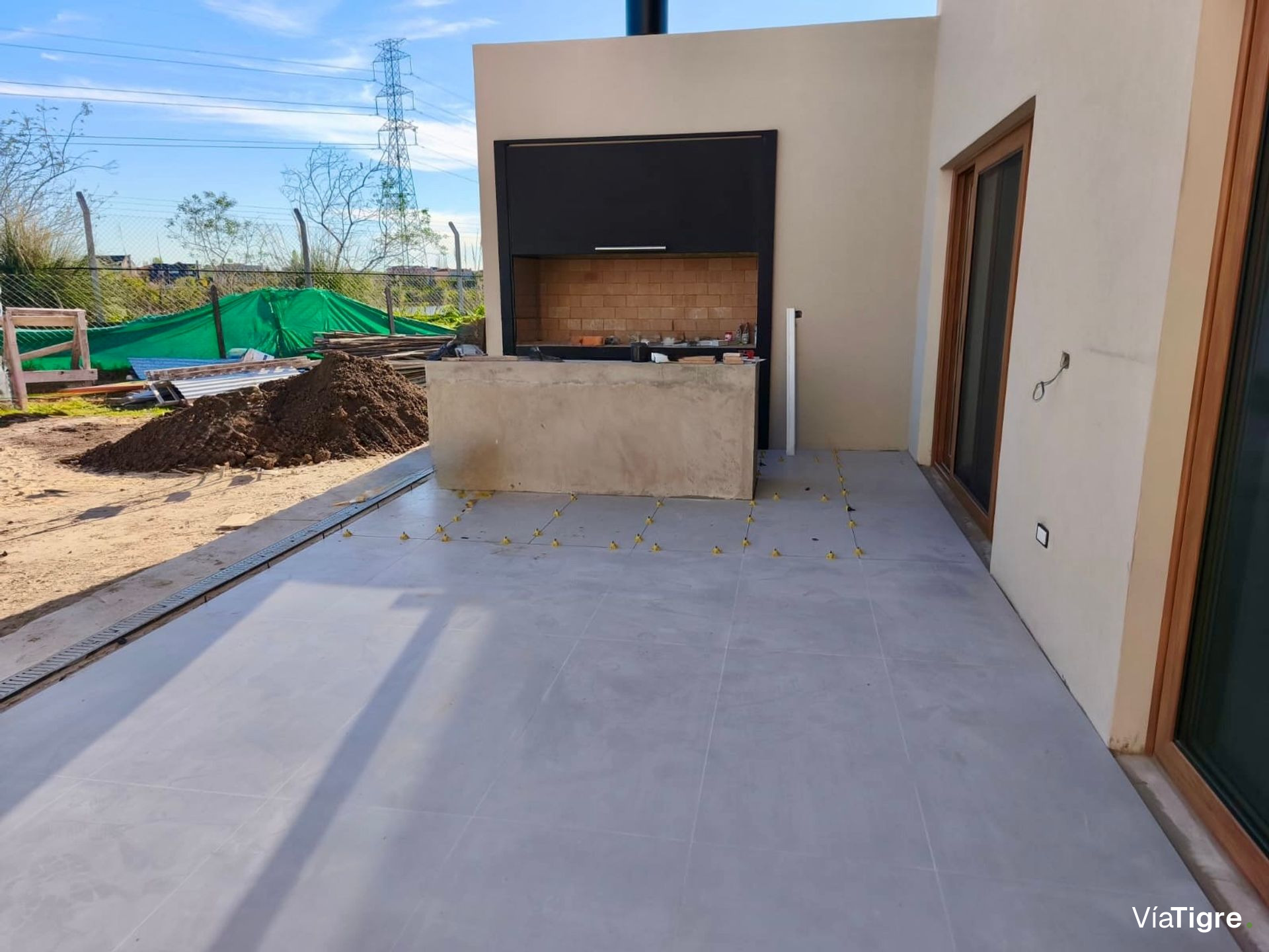 Venta depart duplex en San Isidro Central PERMUTA