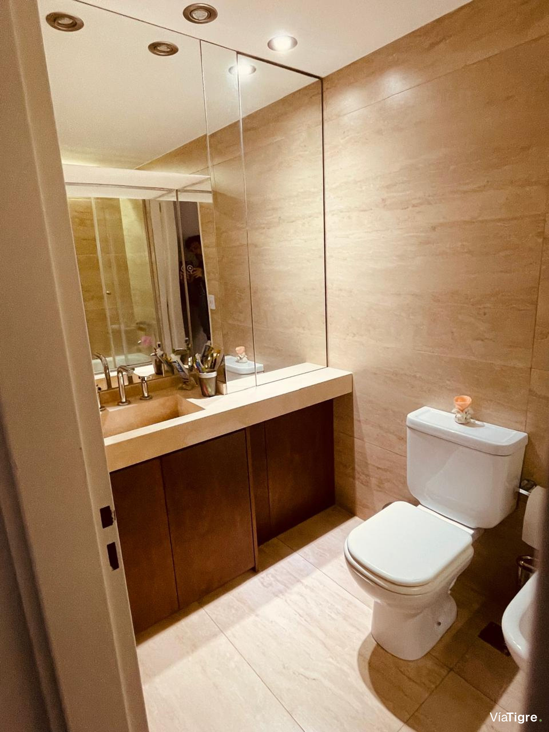 Venta depart duplex en San Isidro Central PERMUTA