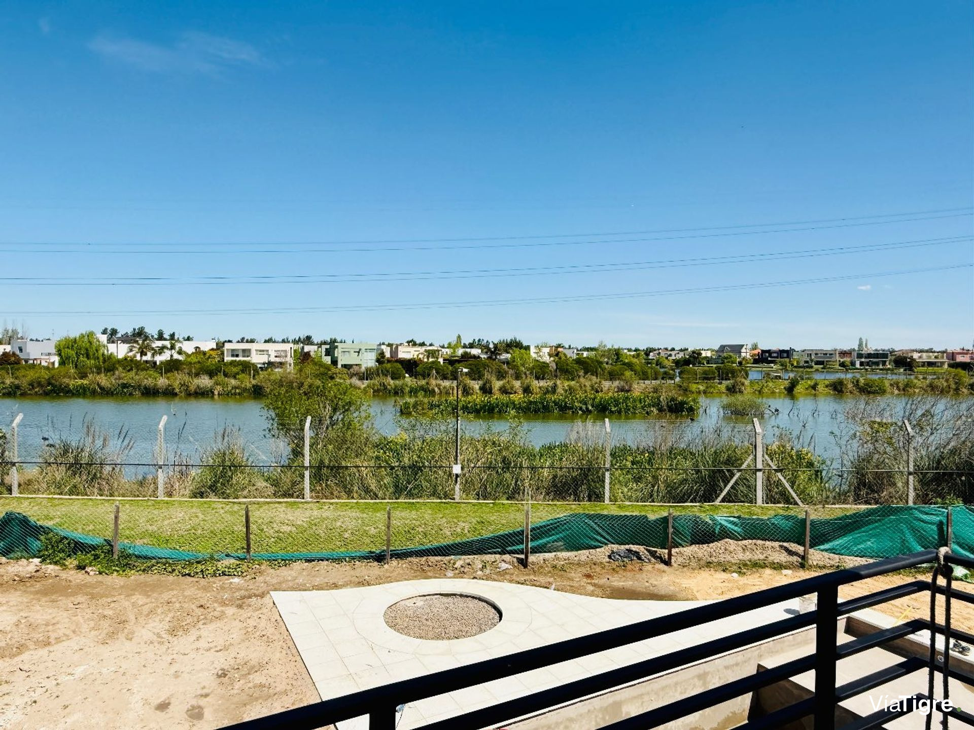 Venta depart duplex en San Isidro Central PERMUTA