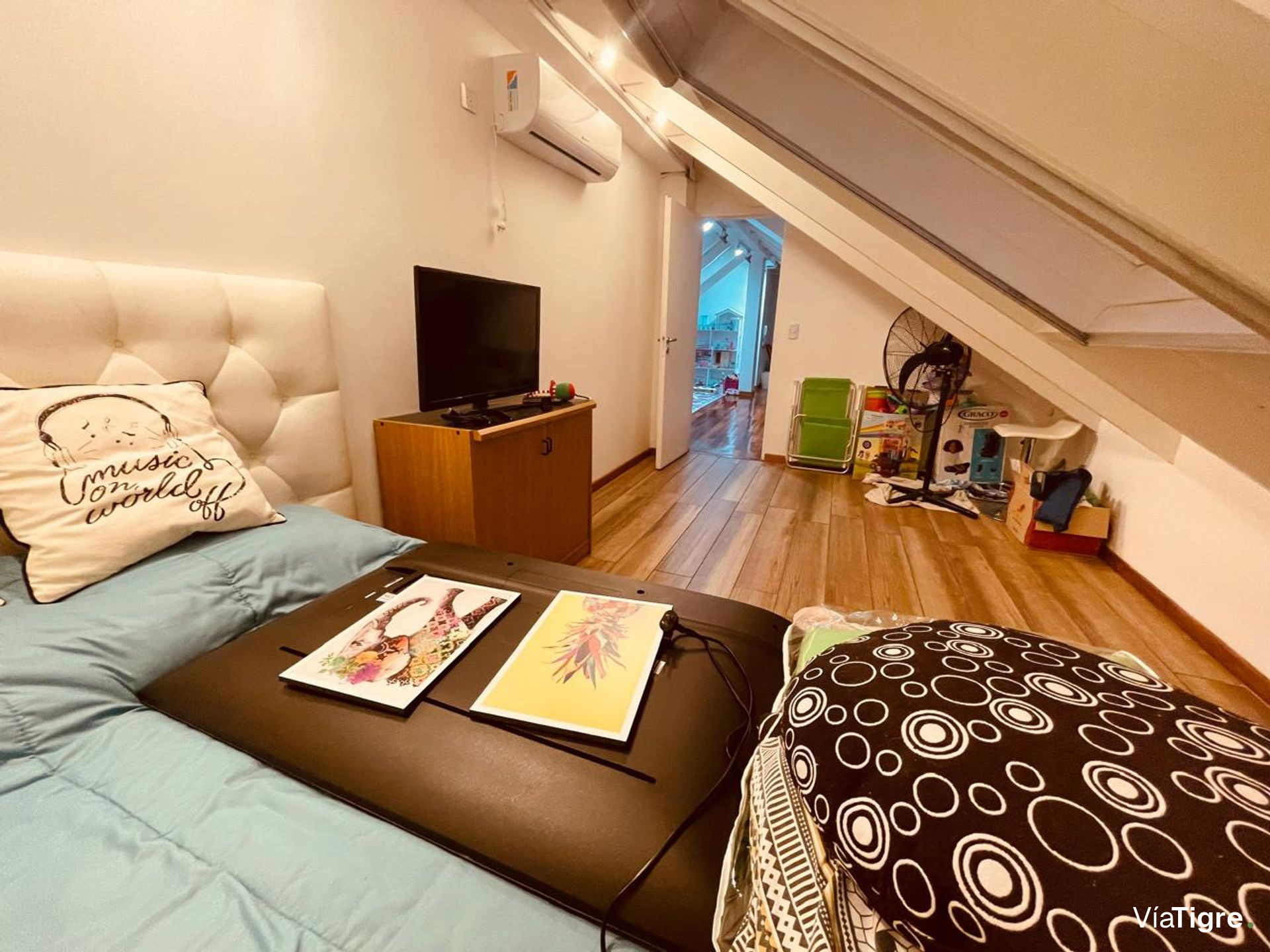 Venta depart duplex en San Isidro Central PERMUTA