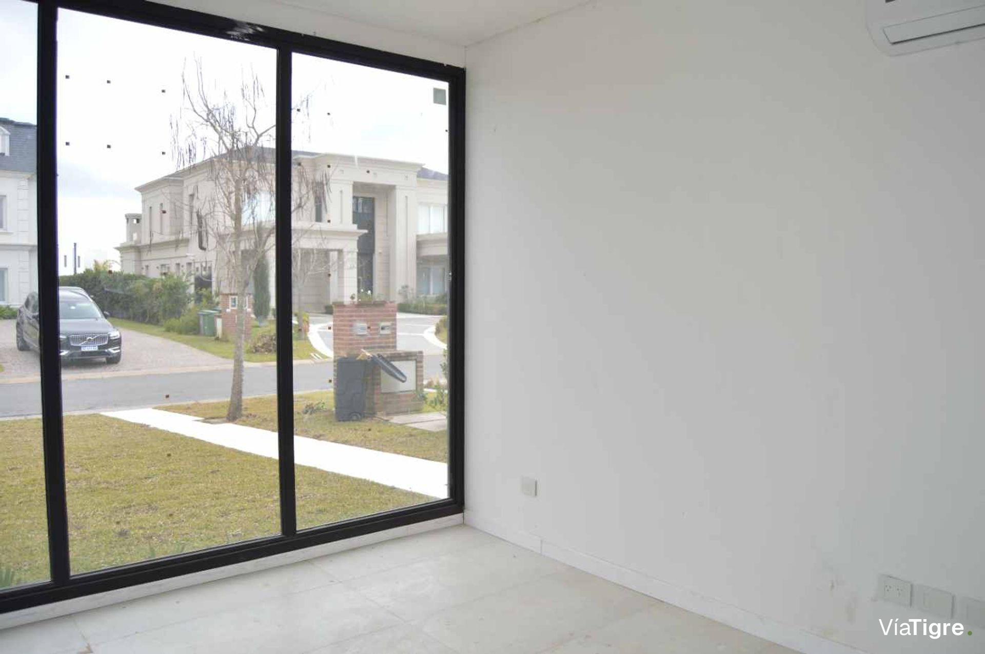 VENTA Casa 6 amb c/pileta y muelle - Delta - Tigre