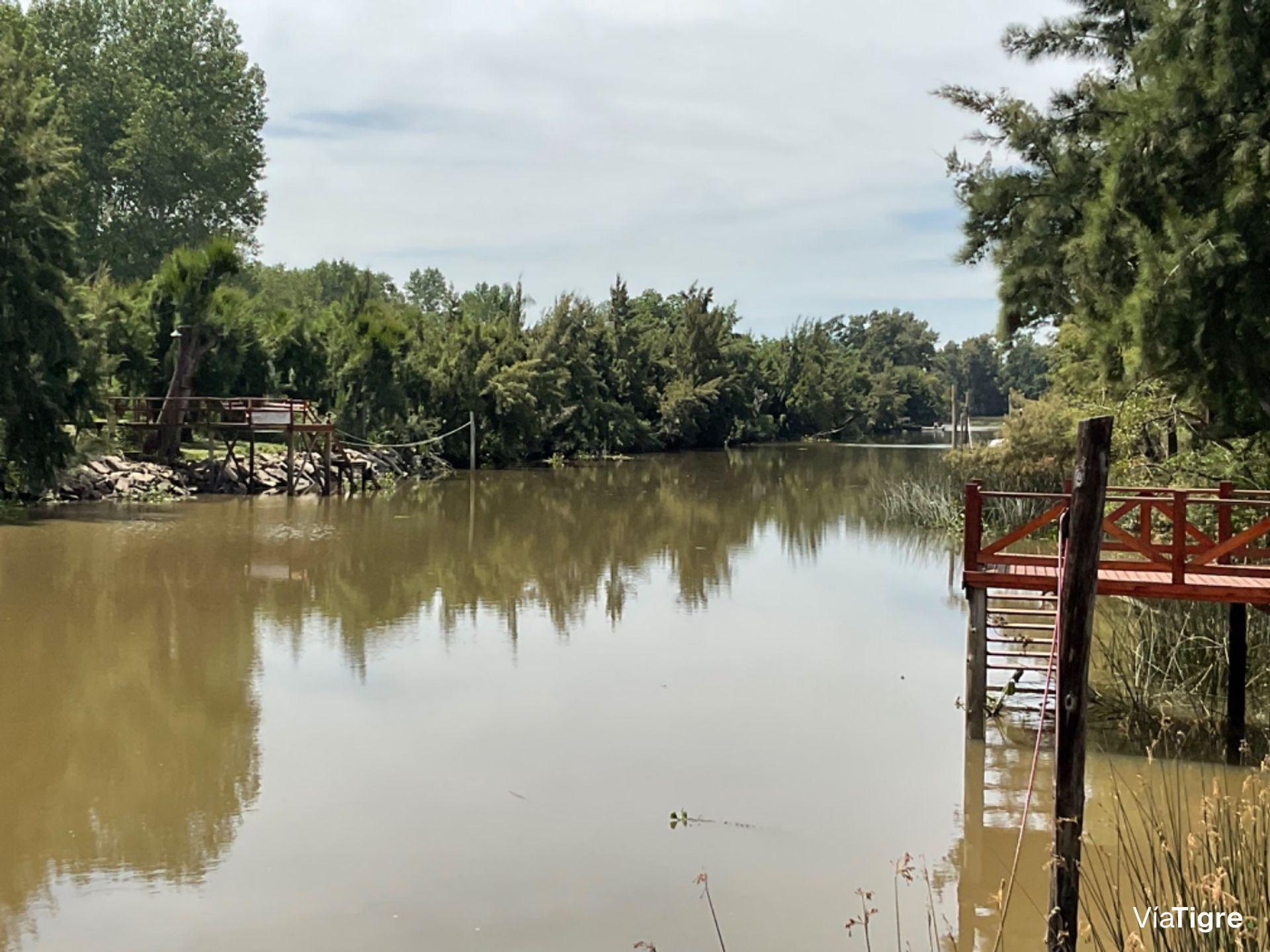 VENTA Casa 6 amb c/pileta y muelle - Delta - Tigre