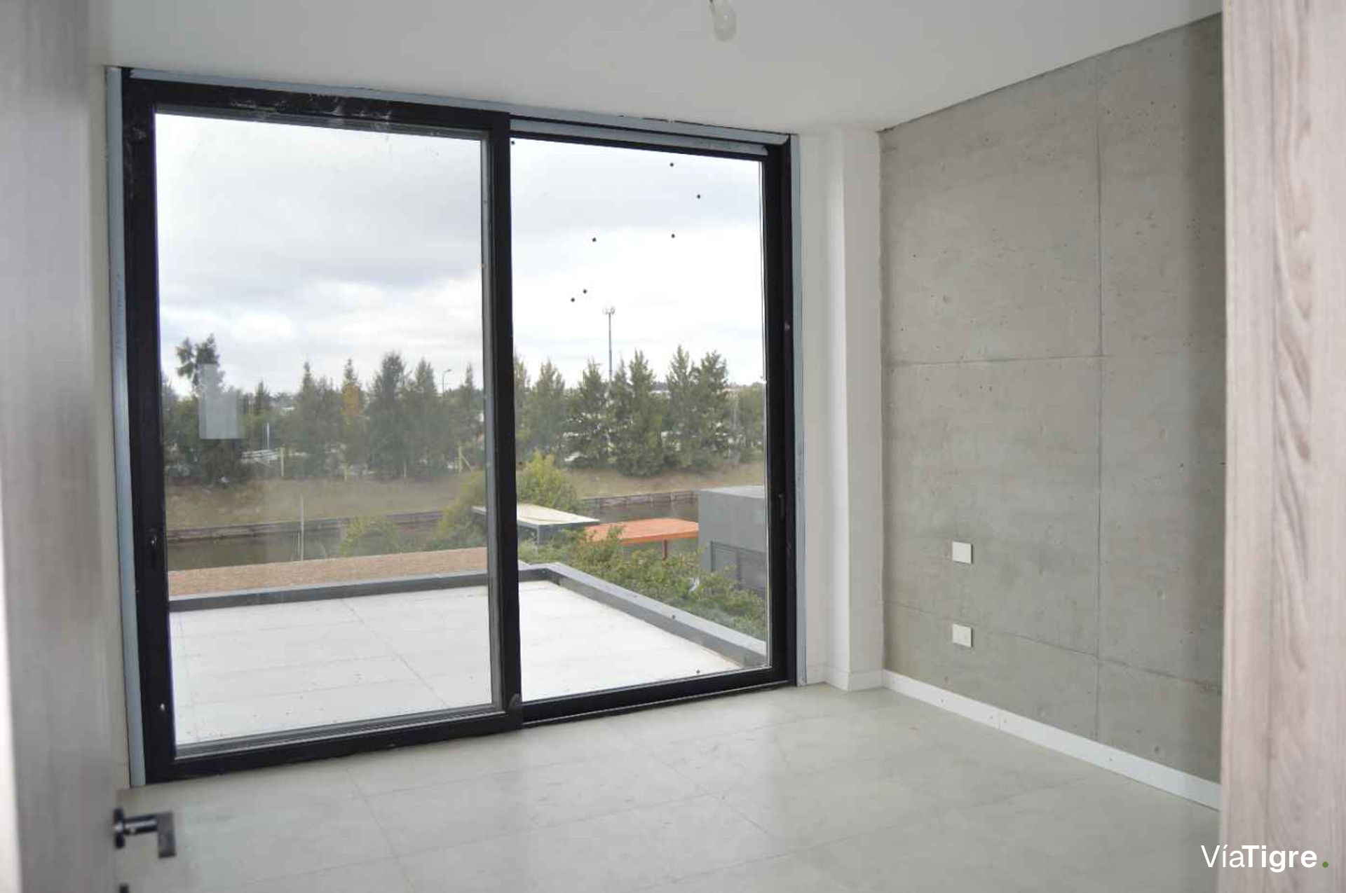 VENTA Casa 6 amb c/pileta y muelle - Delta - Tigre