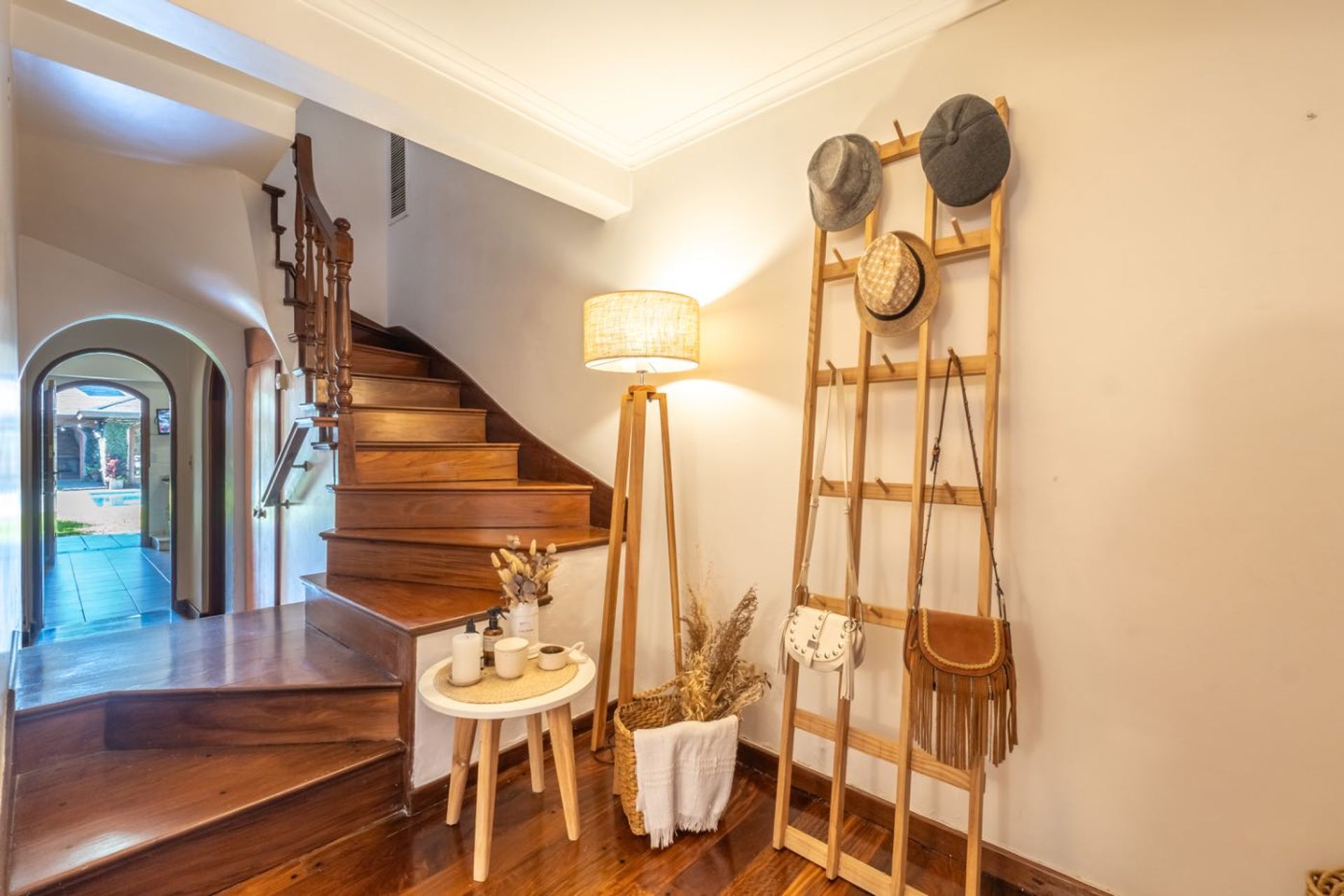Casa 5 Ambientes Martinez. Jardin Quincho Pileta